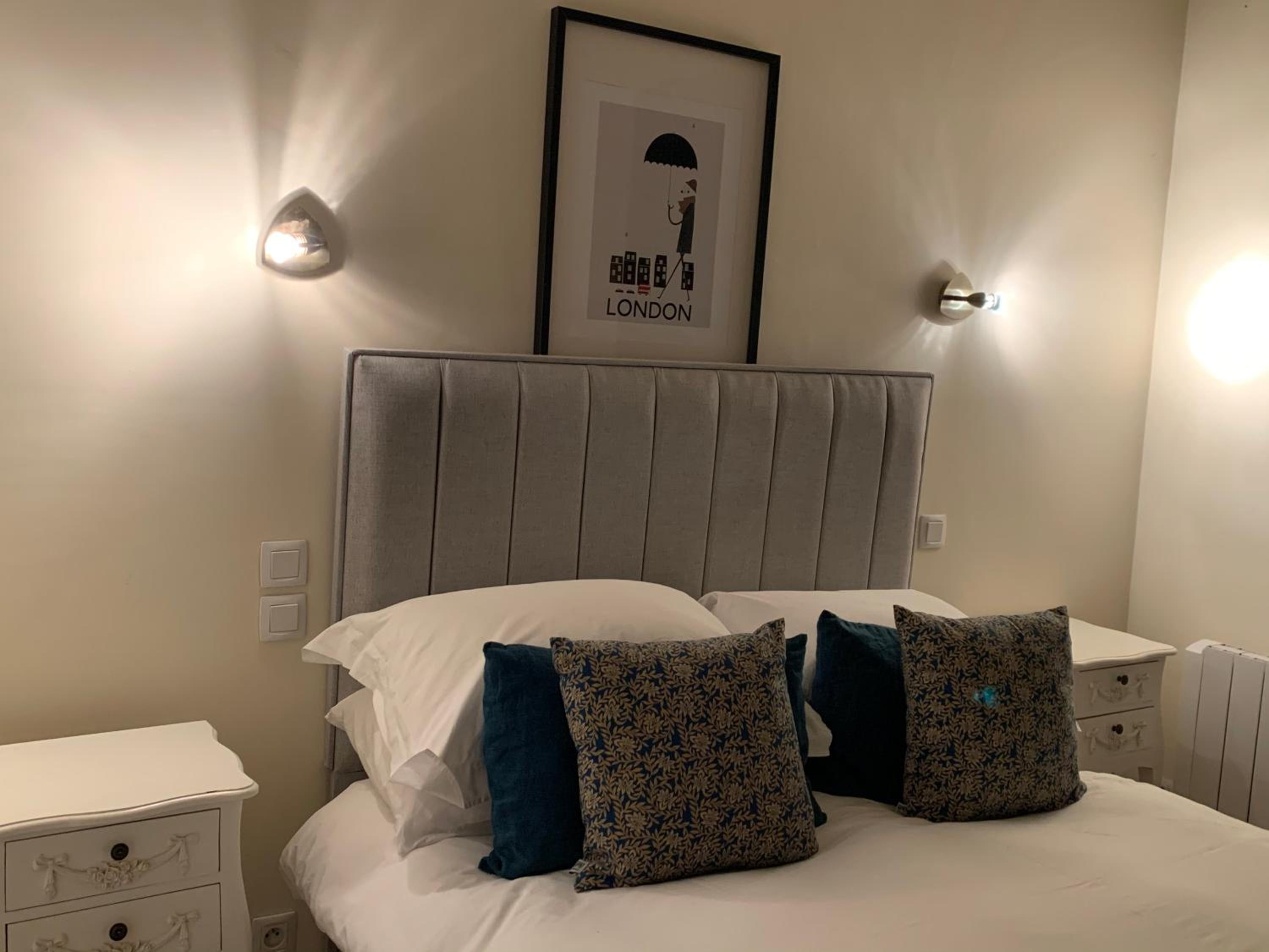 Double Room - Photo 3