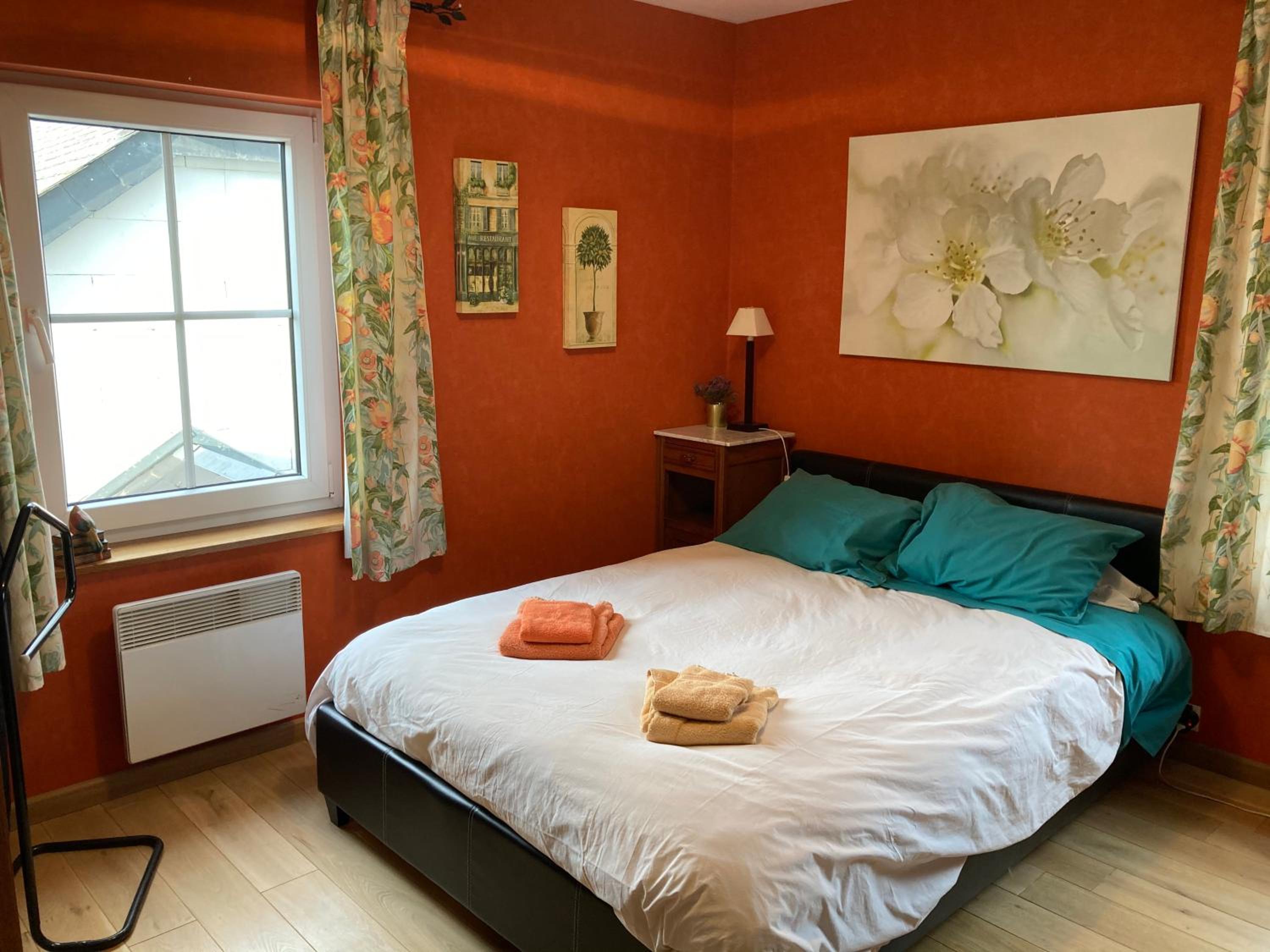 Double Room with Shared Bathroom photo 1