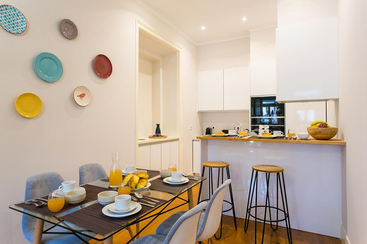 Three-Bedroom Apartment - Photo 13