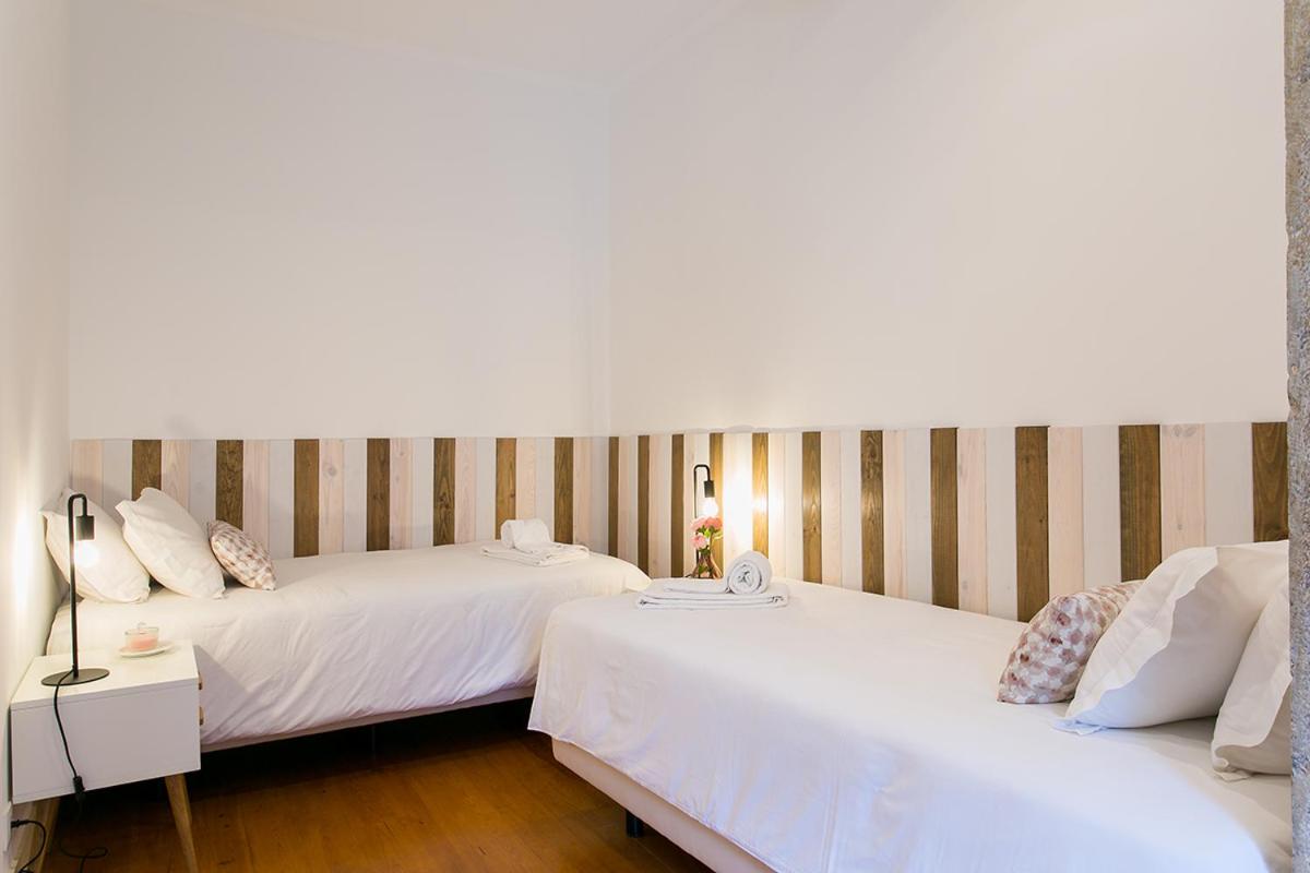 Three-Bedroom Apartment - Photo 24