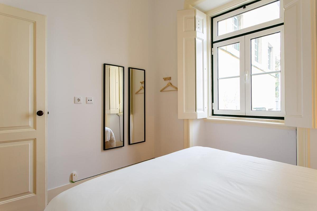 Three-Bedroom Apartment - Photo 28