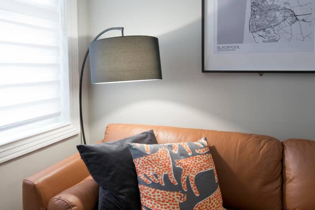 Two-Bedroom Apartment - Photo 20