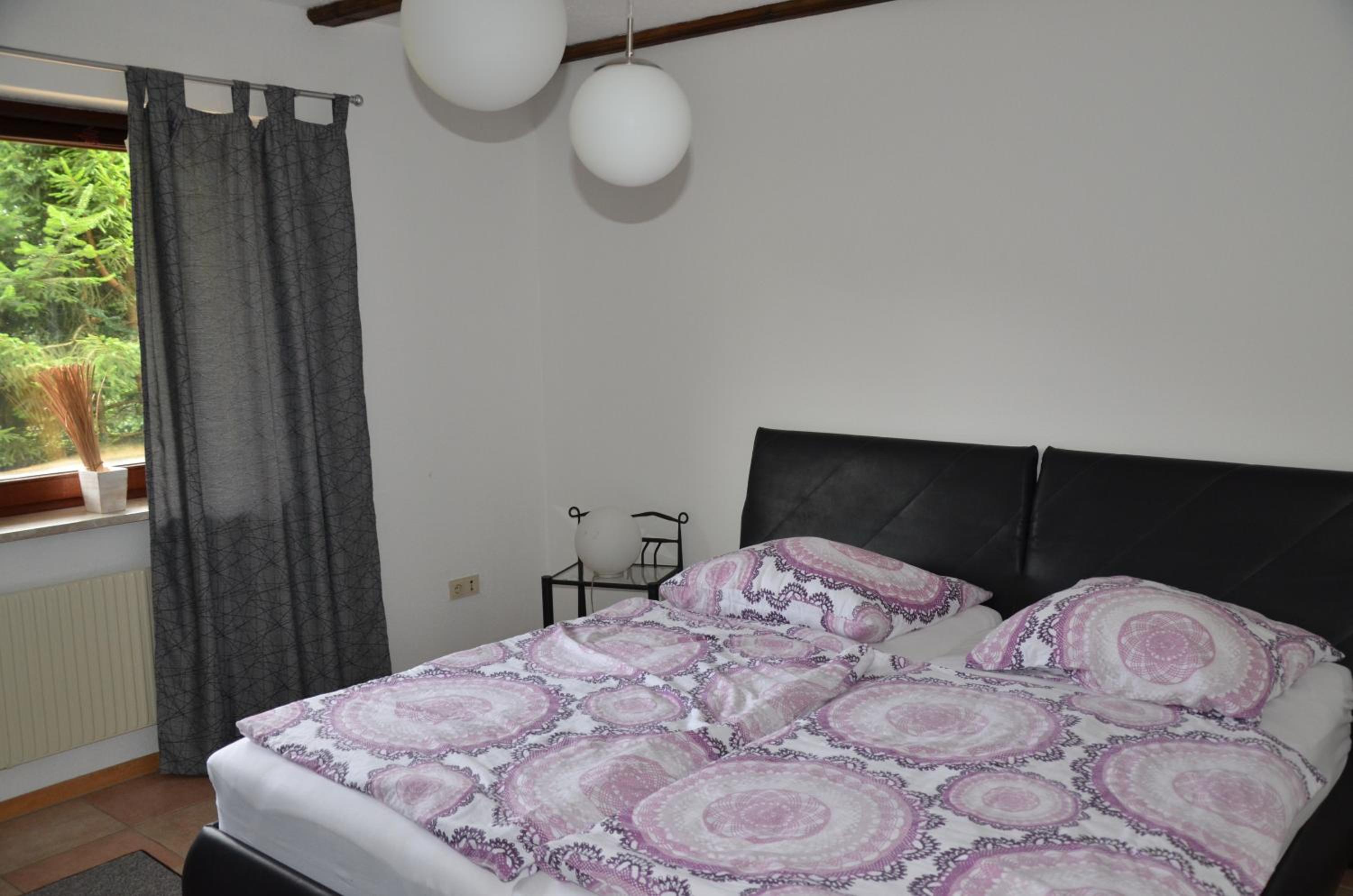 Three-Bedroom Apartment photo 2