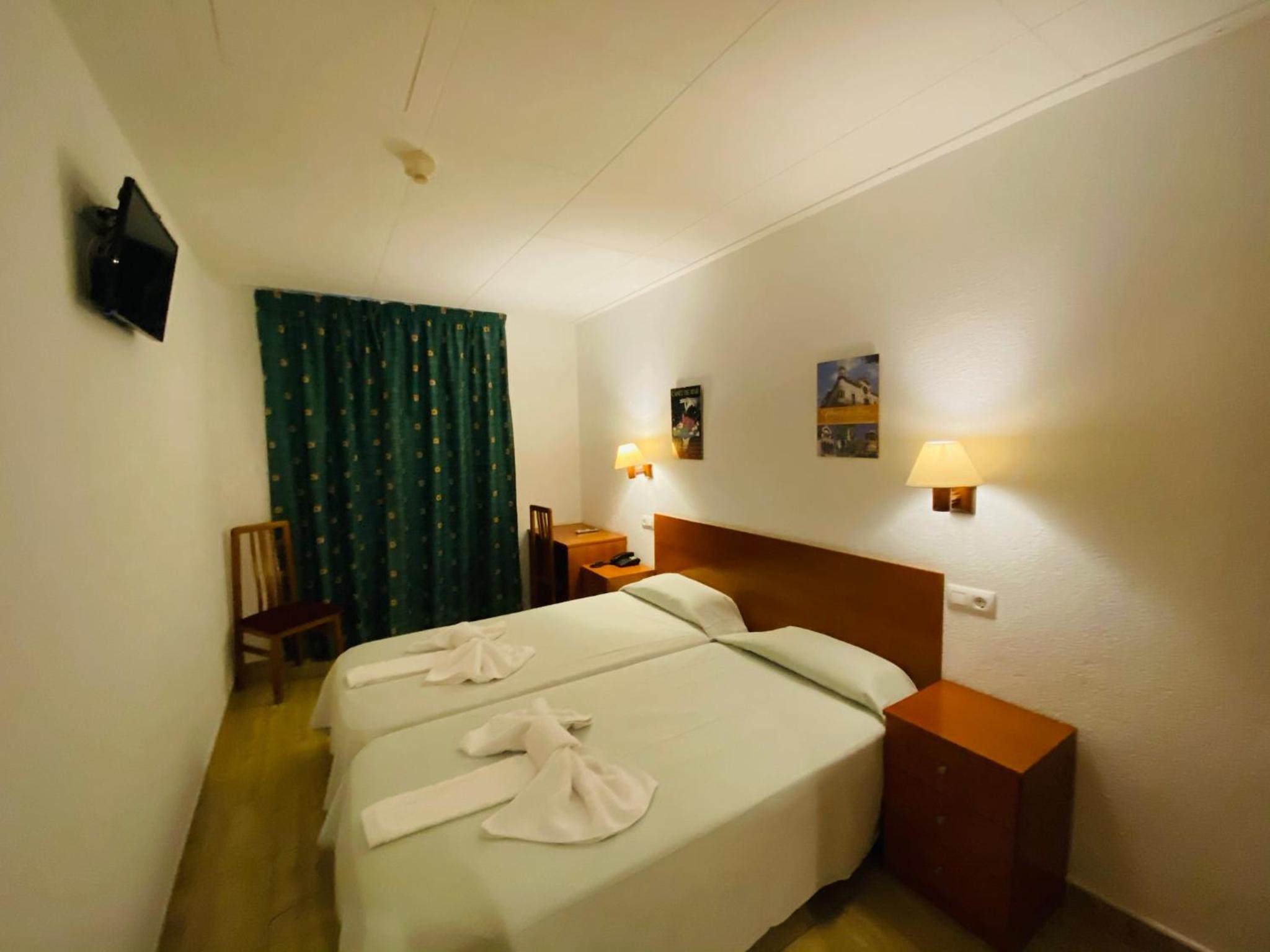 Double Room with Extra Bed