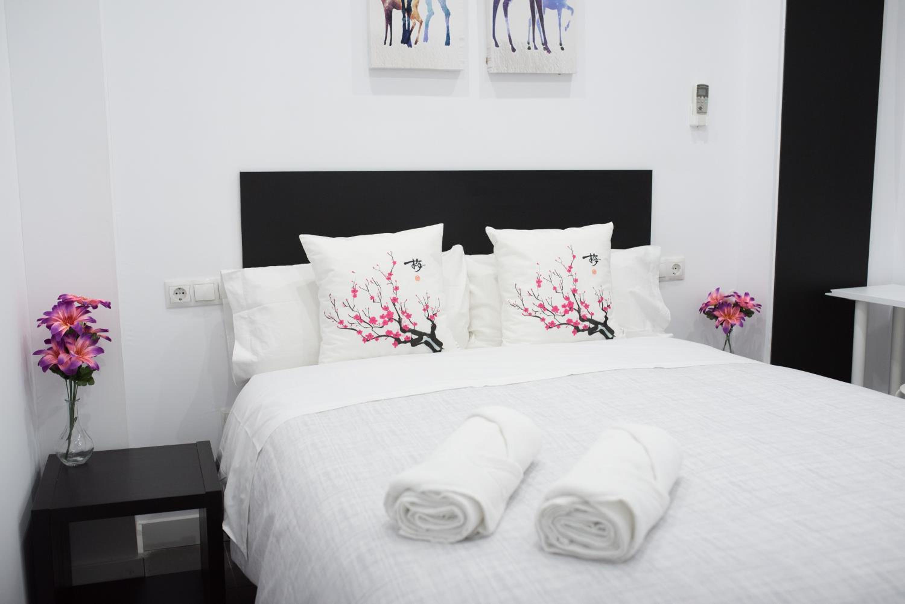 Economy Double Room photo 3