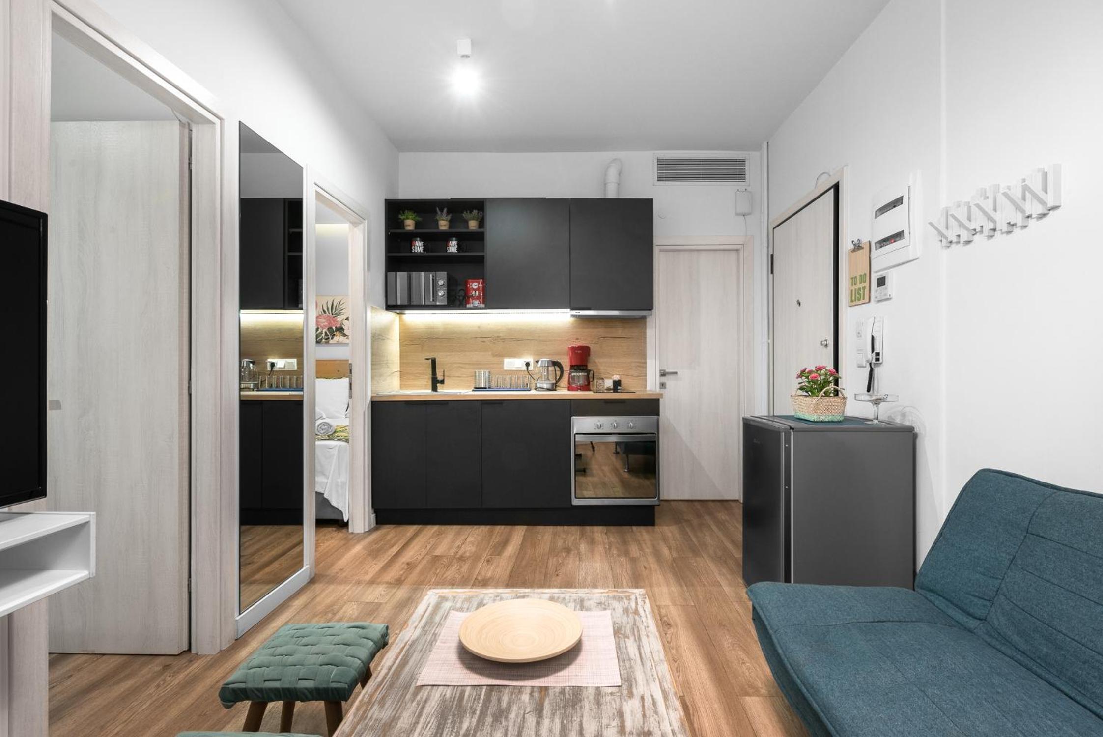 Two-Bedroom Apartment - Photo 6