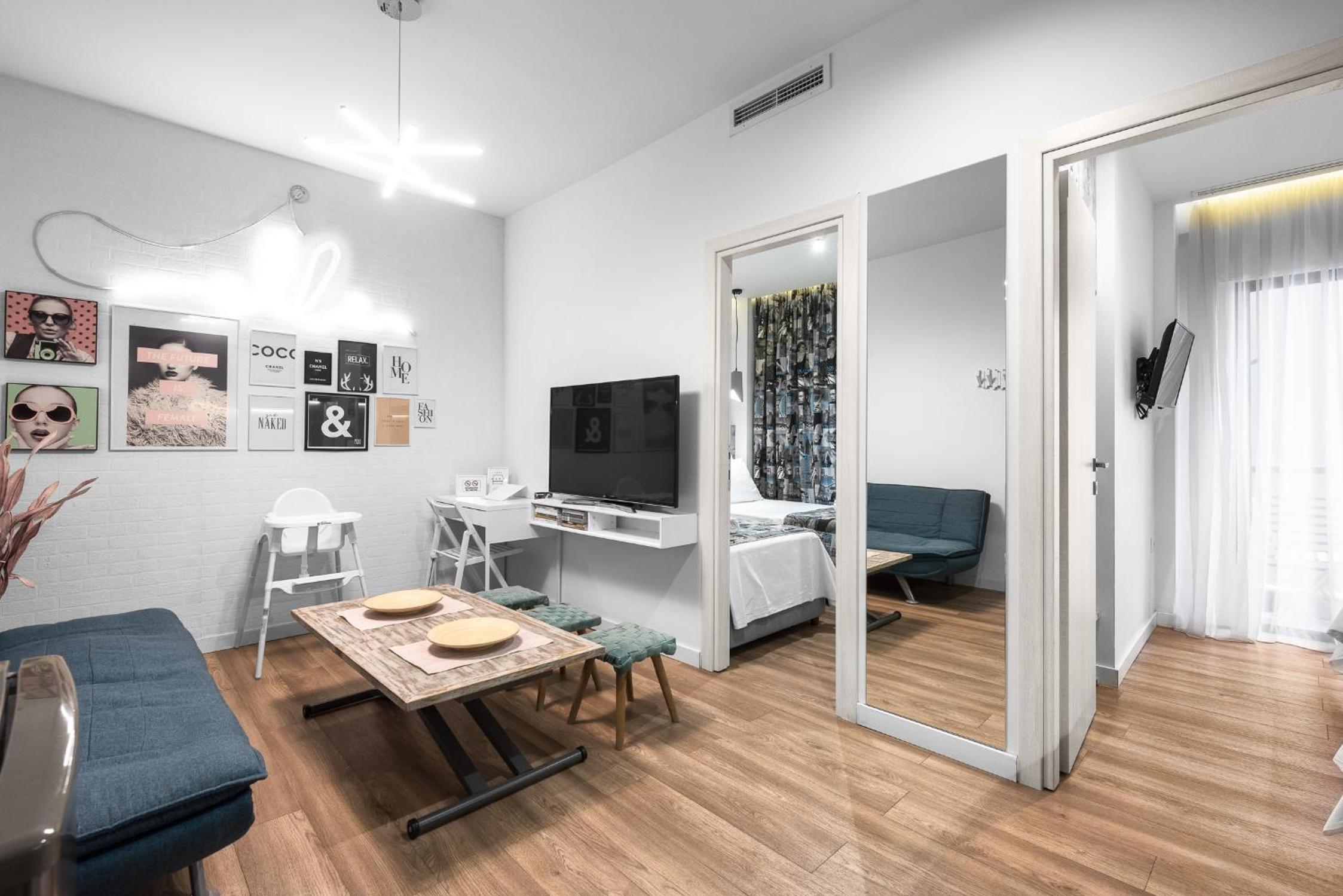 Two-Bedroom Apartment - Photo 8