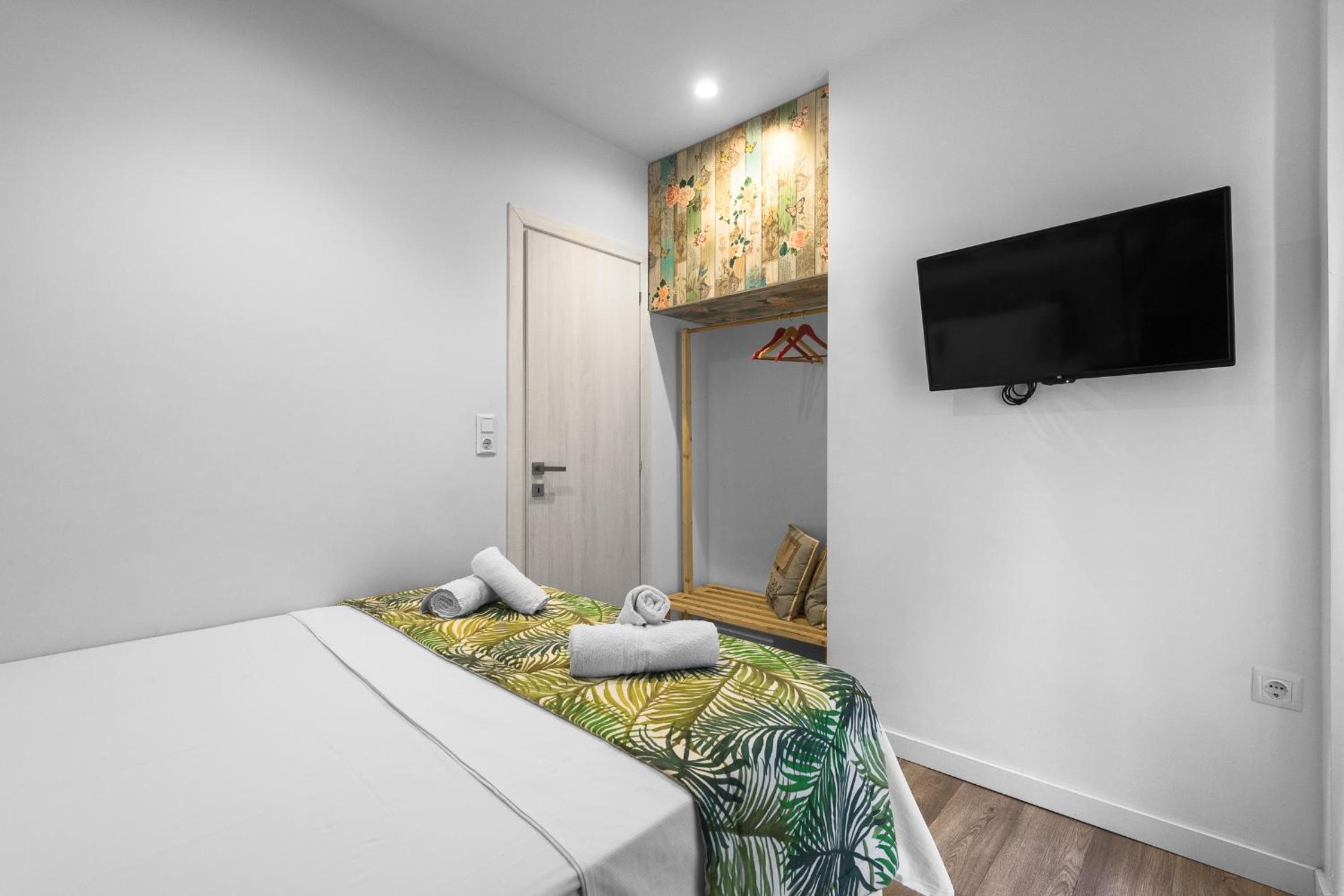 Two-Bedroom Apartment - Photo 15