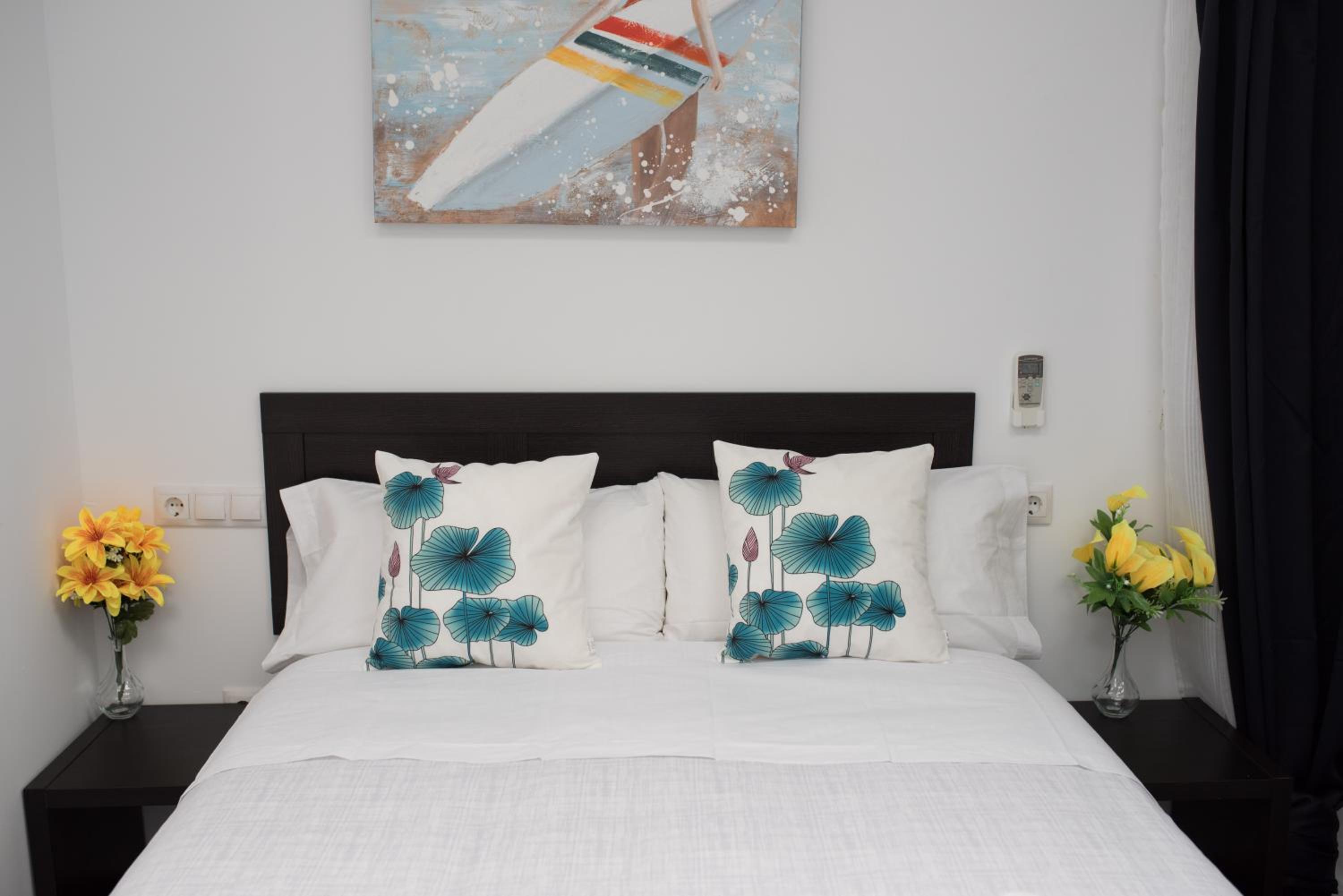 Double Room with Private Bathroom photo 2