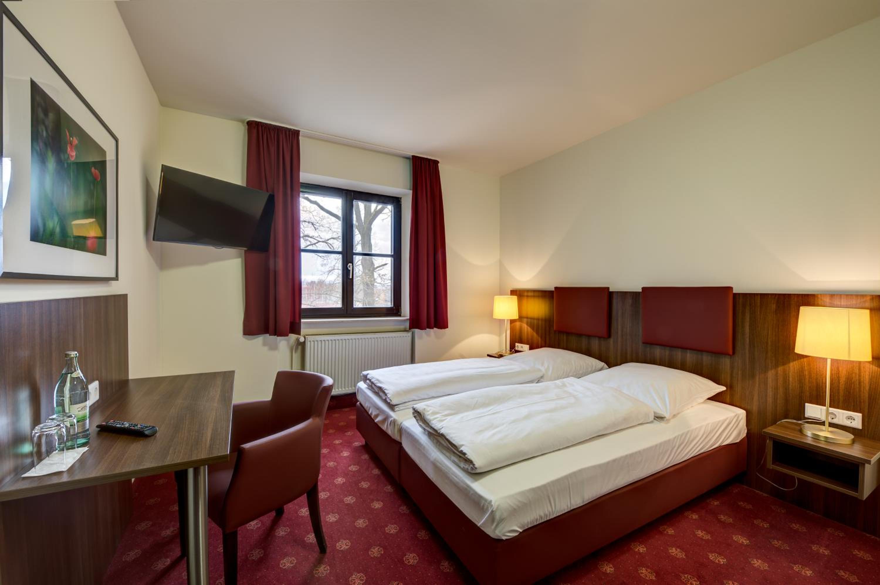Double Room - Photo 24