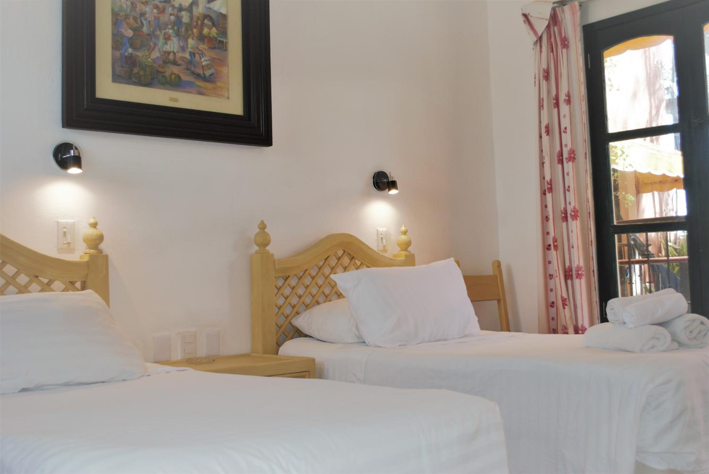 Standard Double Room photo 2