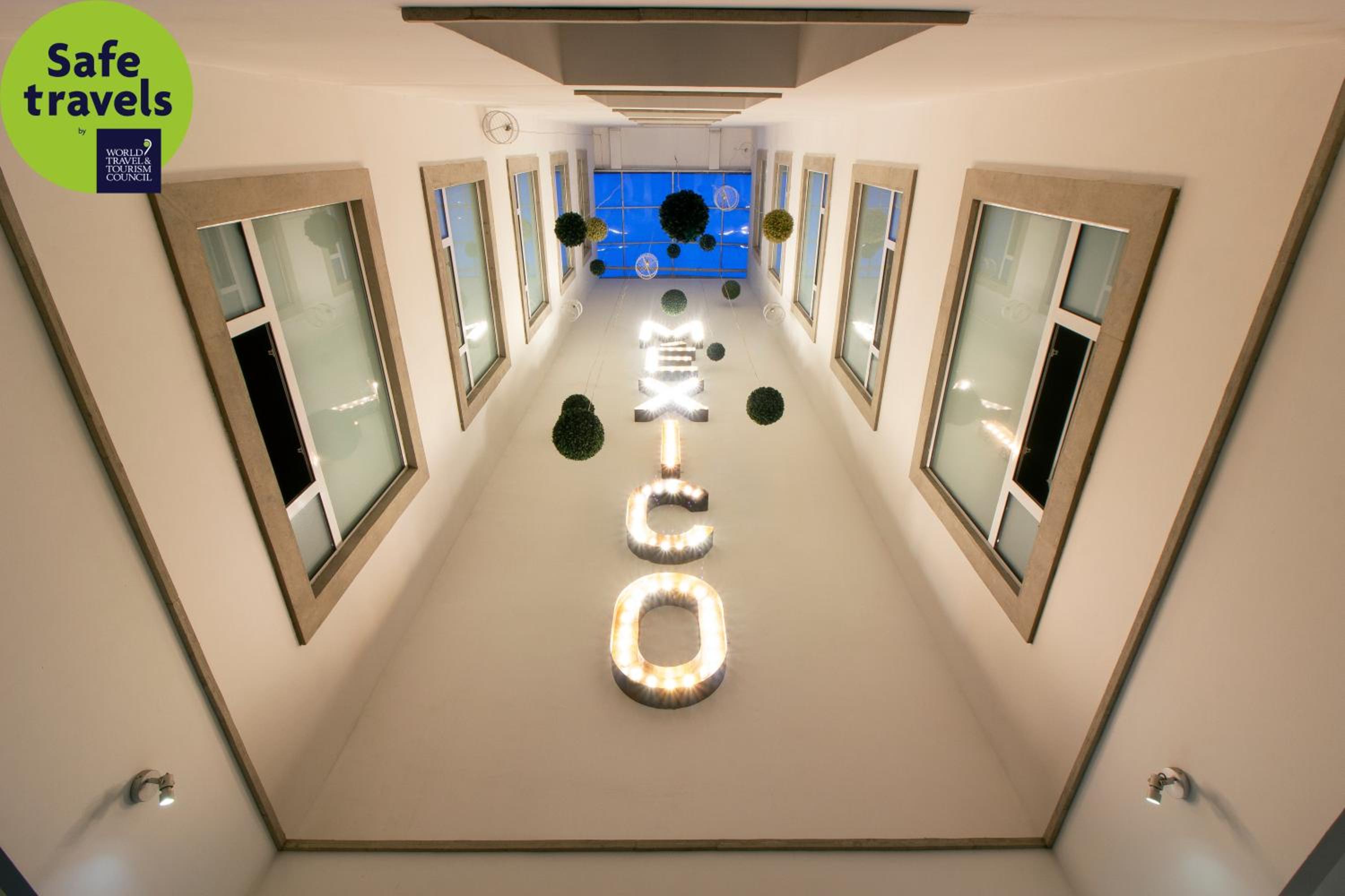 Suite with Two King Beds - Non-Smoking - Photo 2