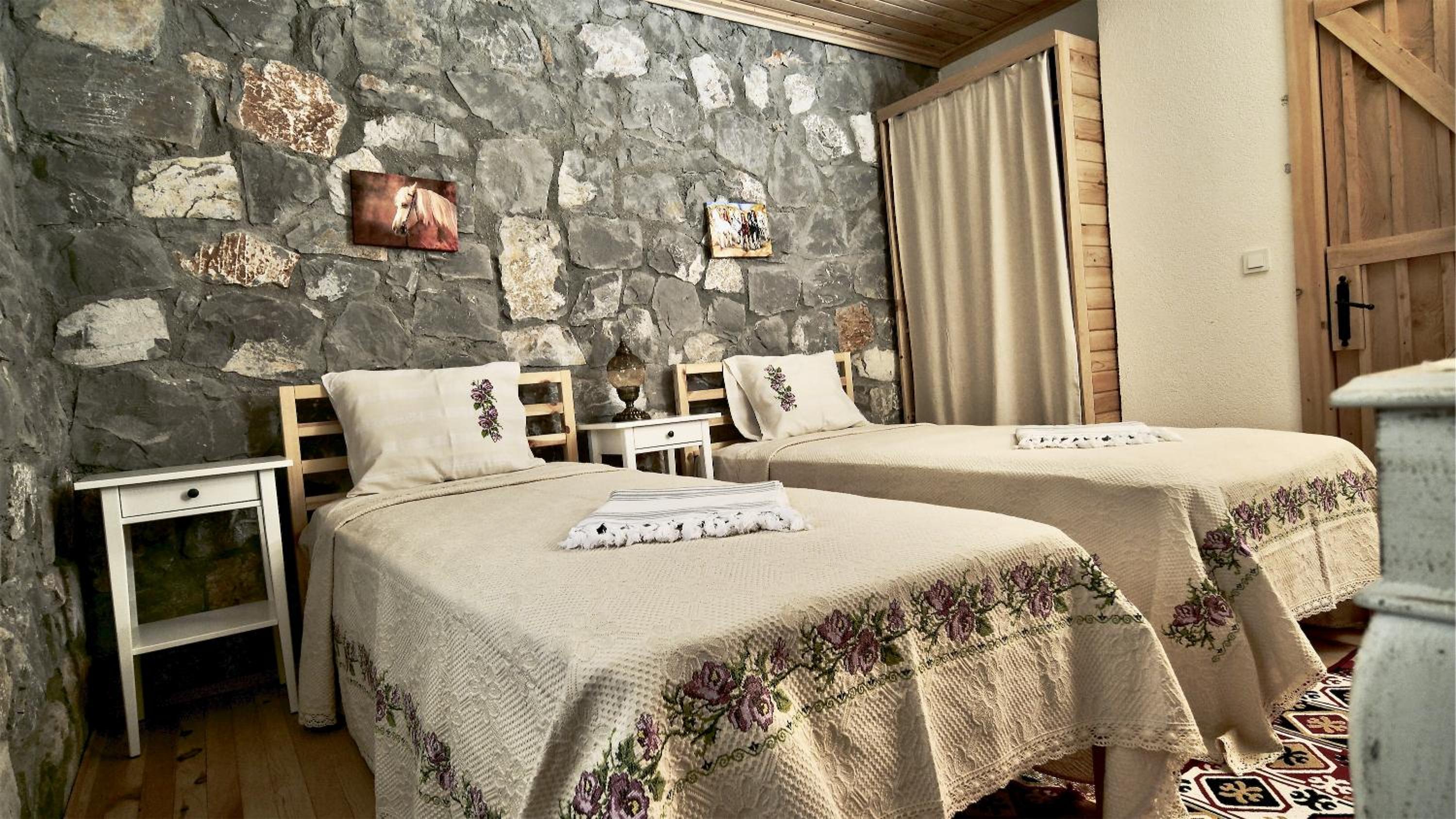 Deluxe Double Room - Photo 1