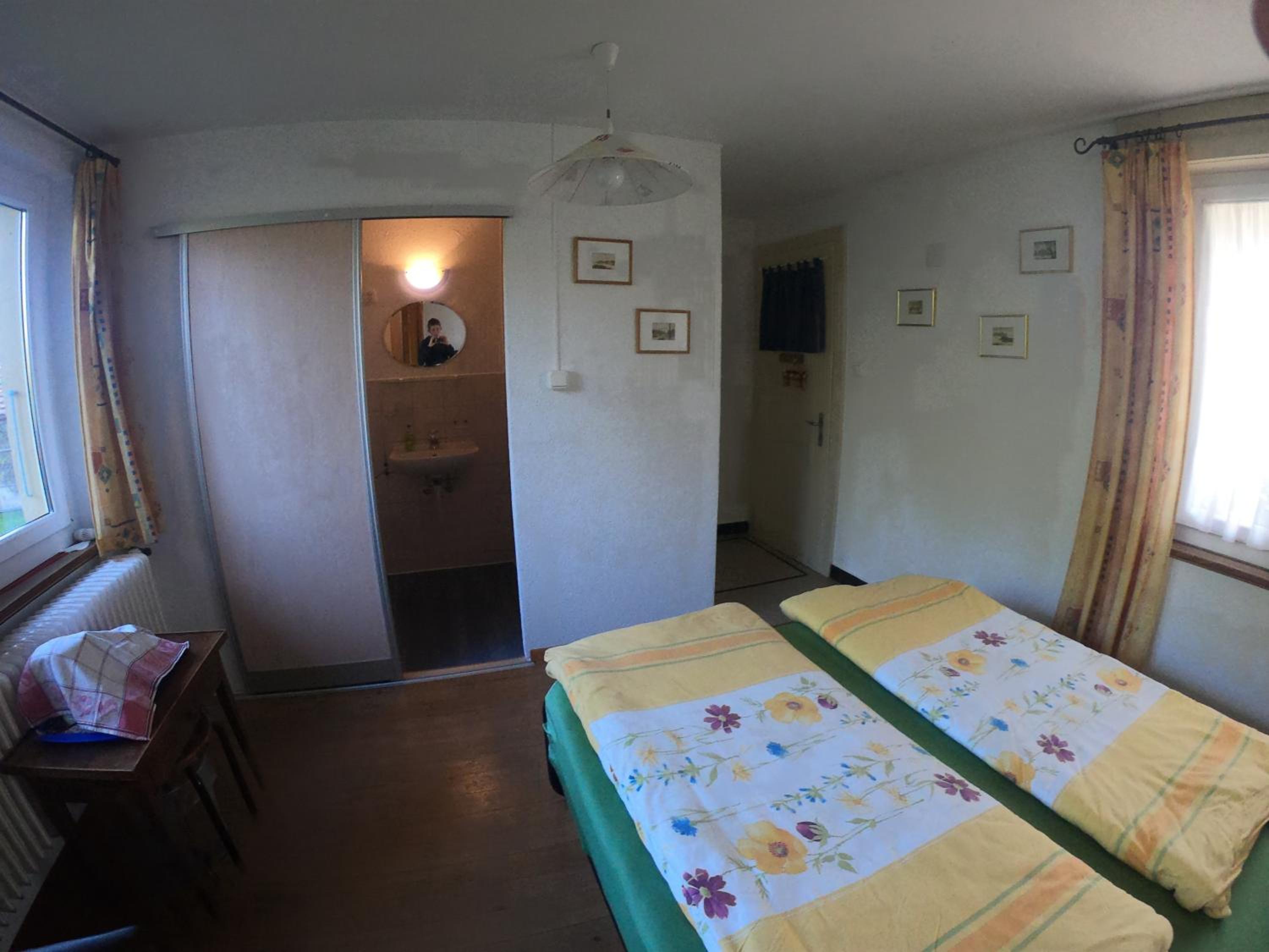Double Room with Private Bathroom photo 2