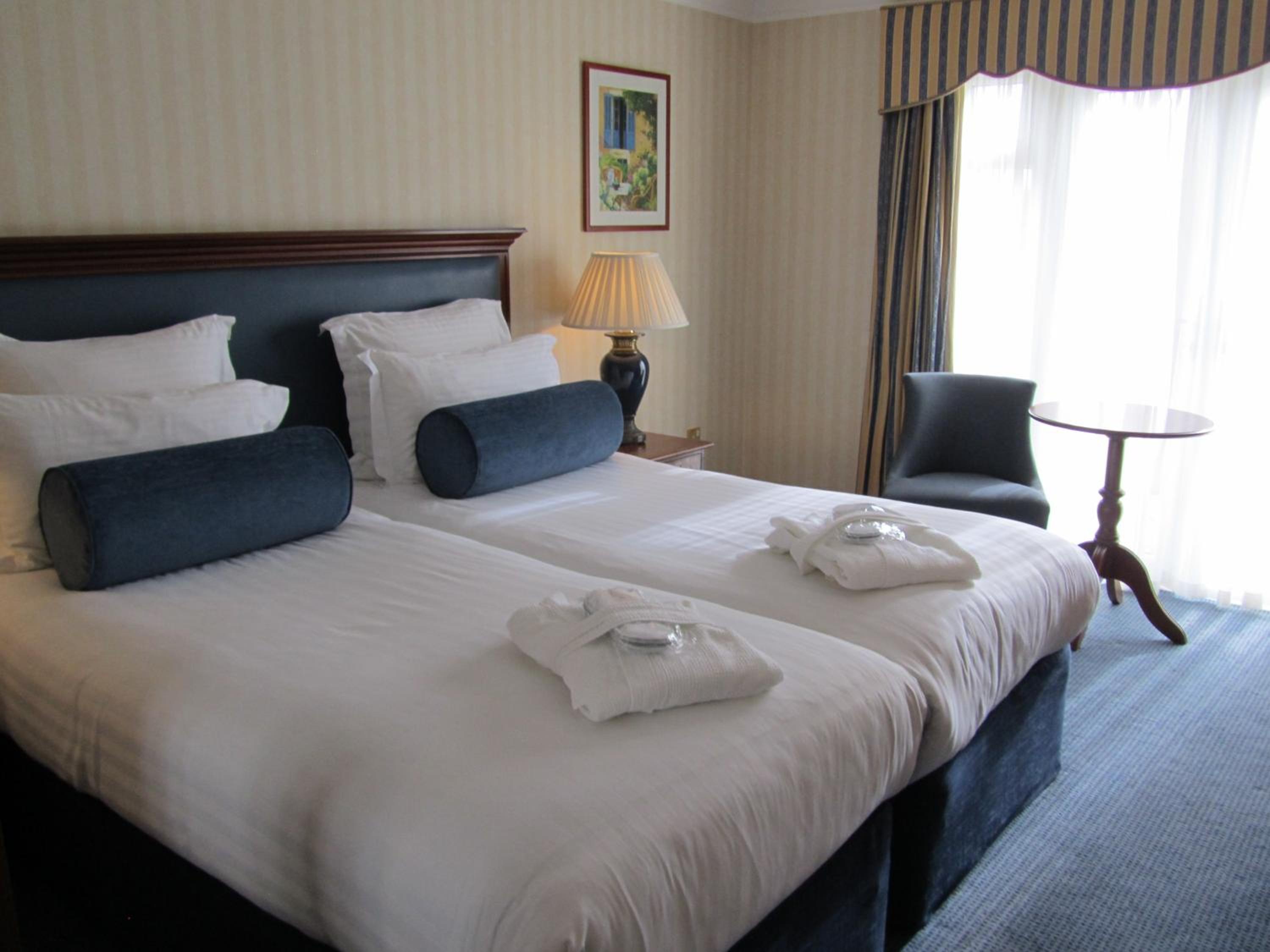 Deluxe Twin Room with View - Photo 5