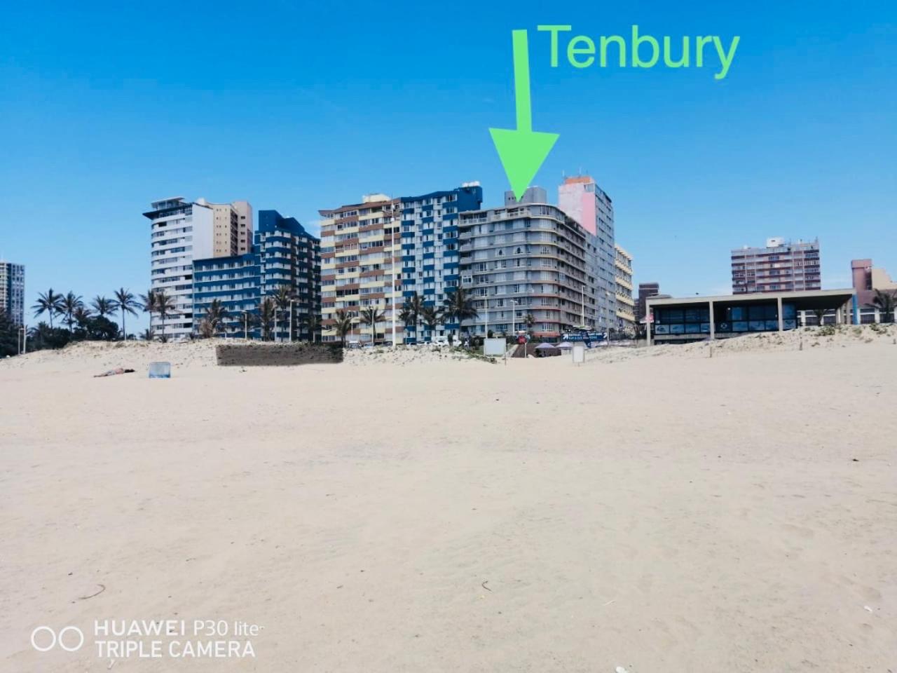 Apartment with Sea View - Photo 12