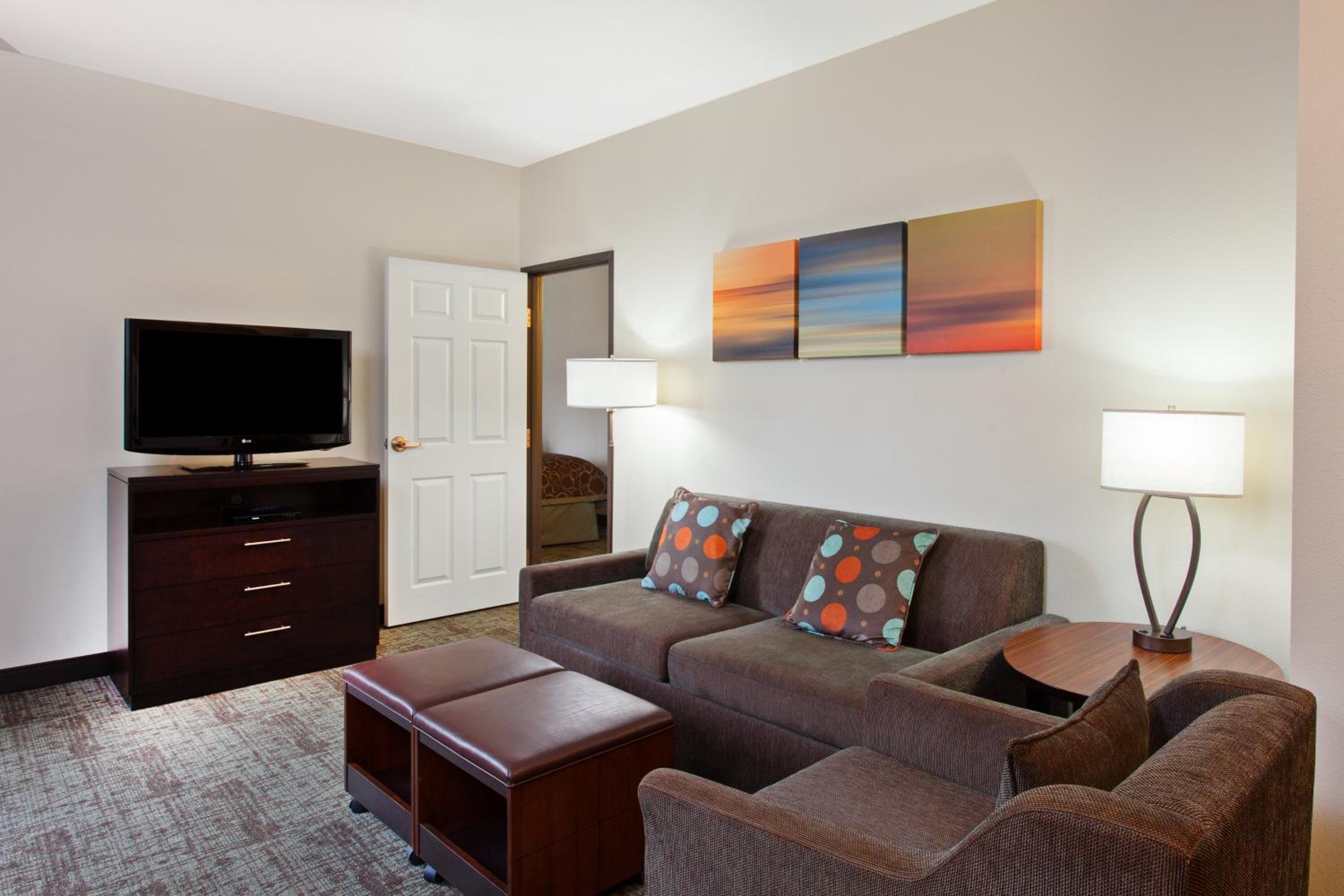 Two-Bedroom Suite