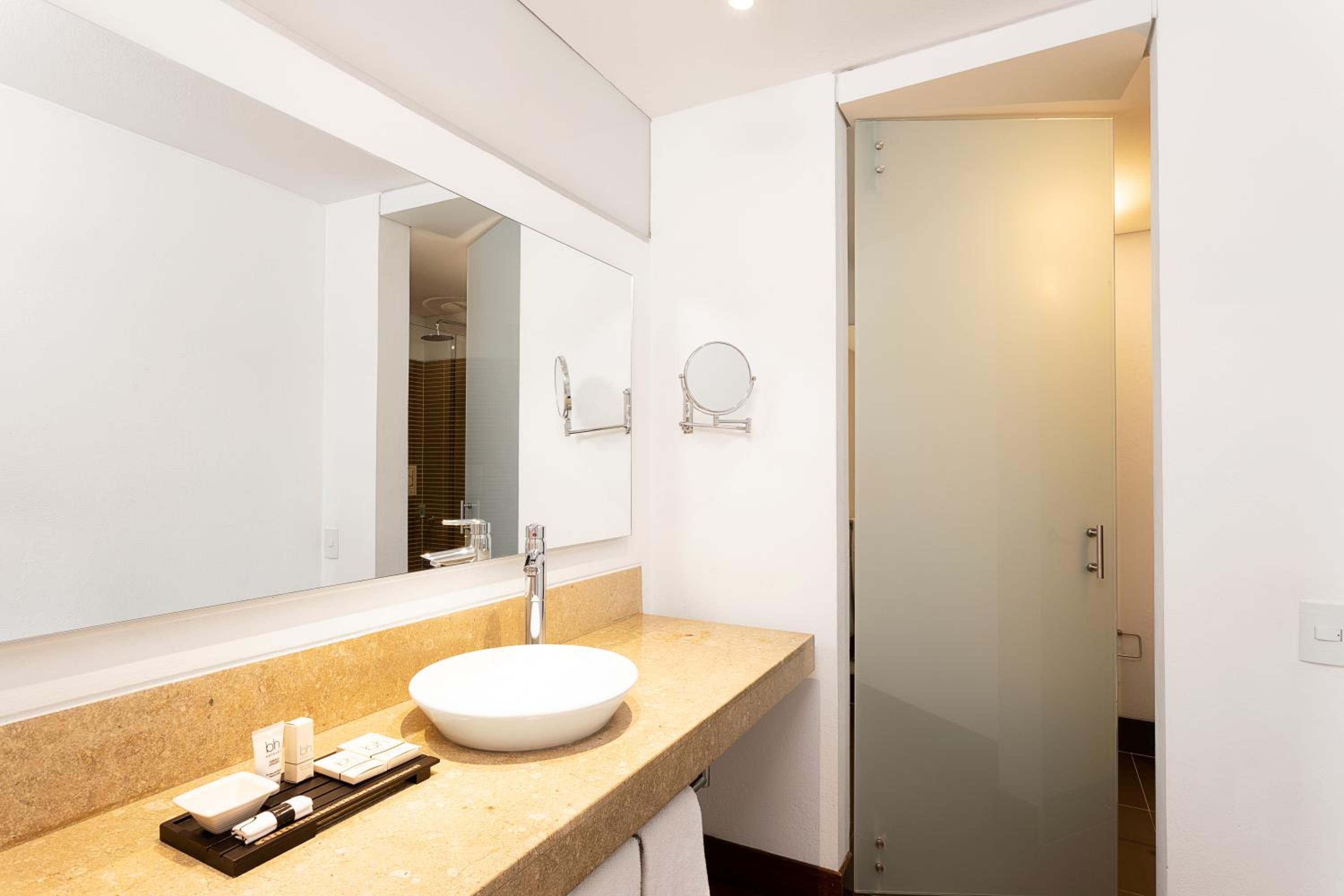 Junior Suite - Photo 10