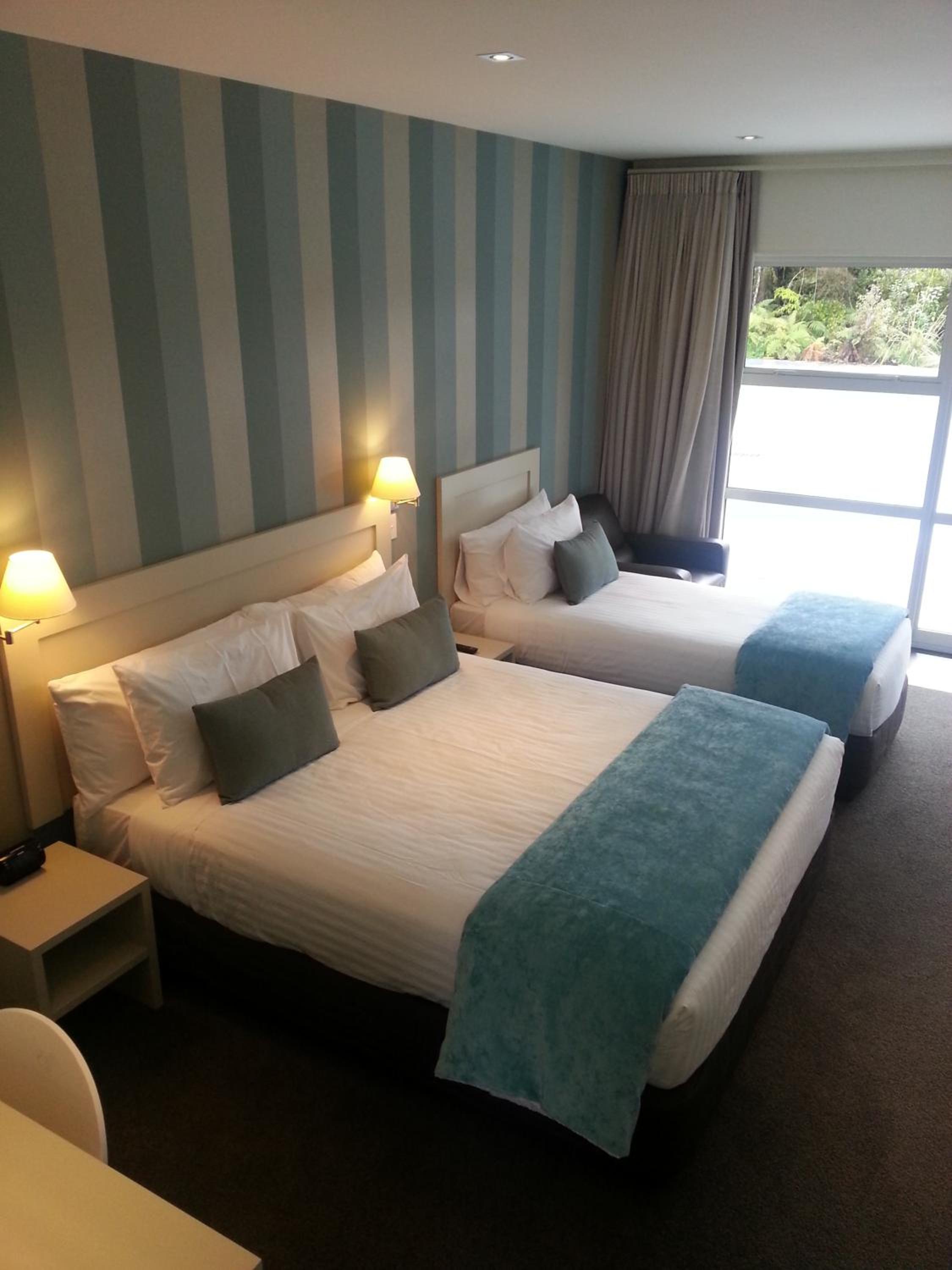 Executive Studio with Spa Bath