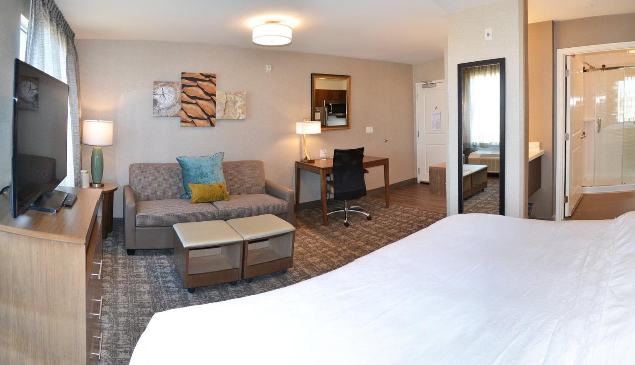 King Studio Suite photo 3