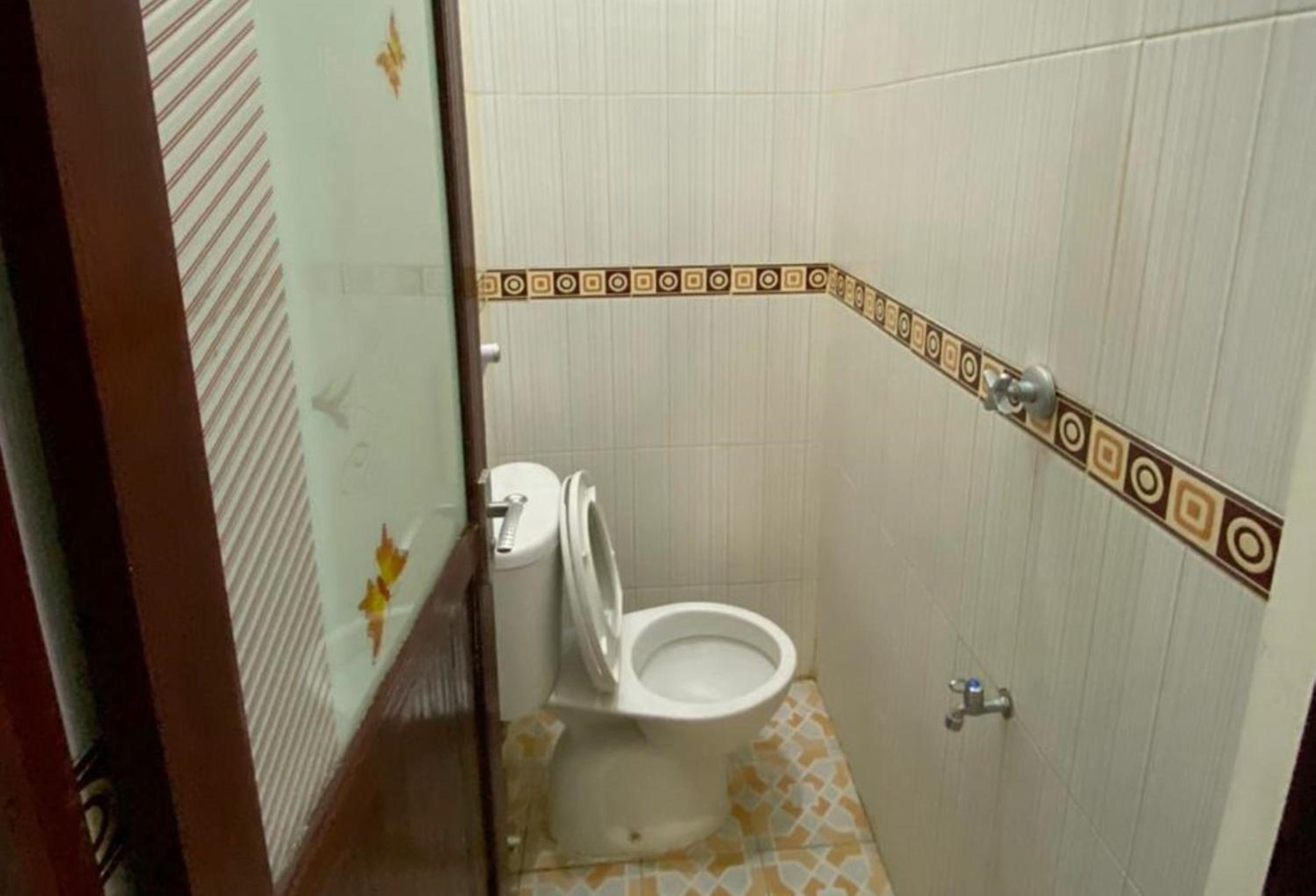 Standard Double Room - Photo 7