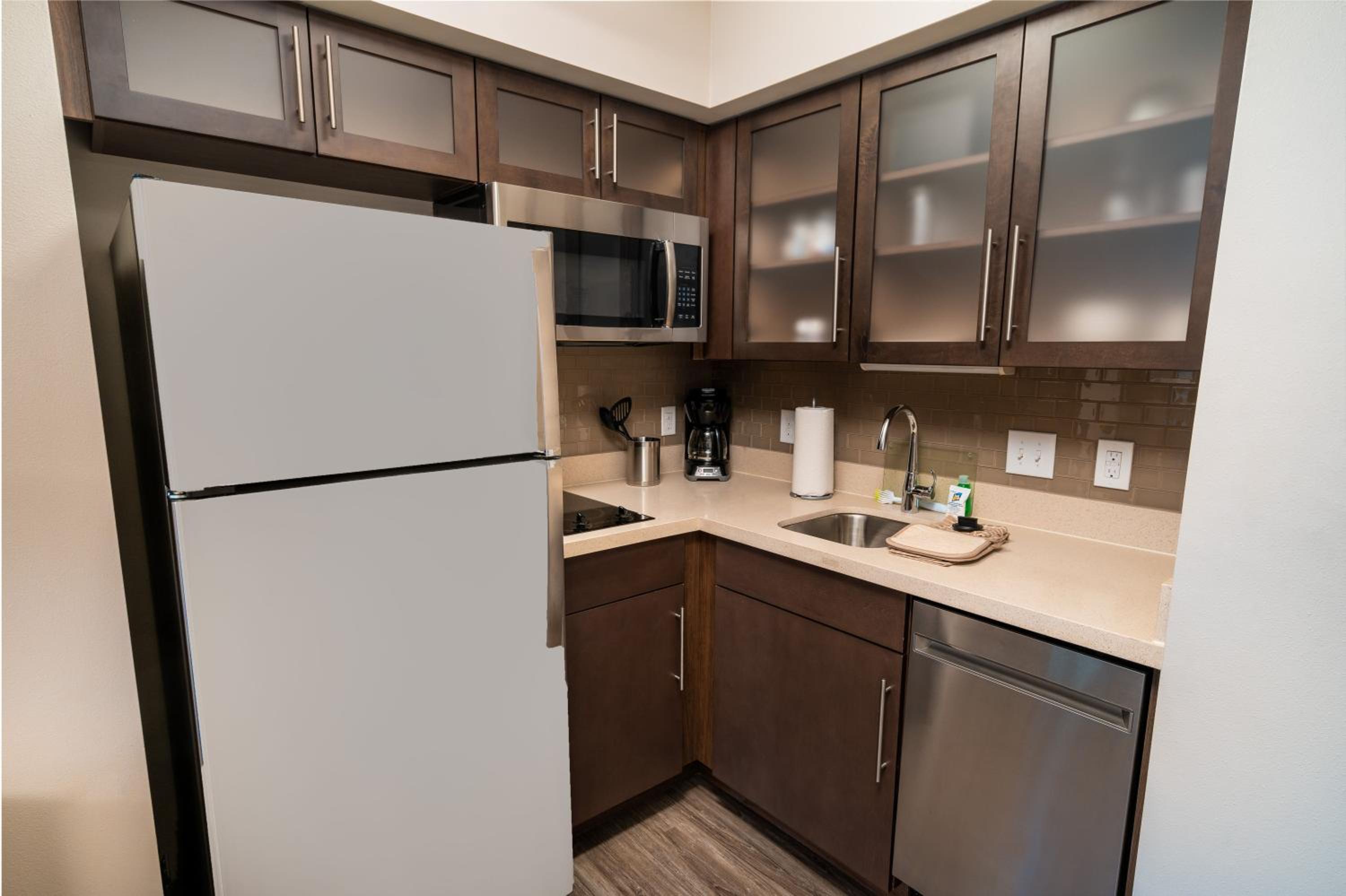 King Studio Suite - Photo 5