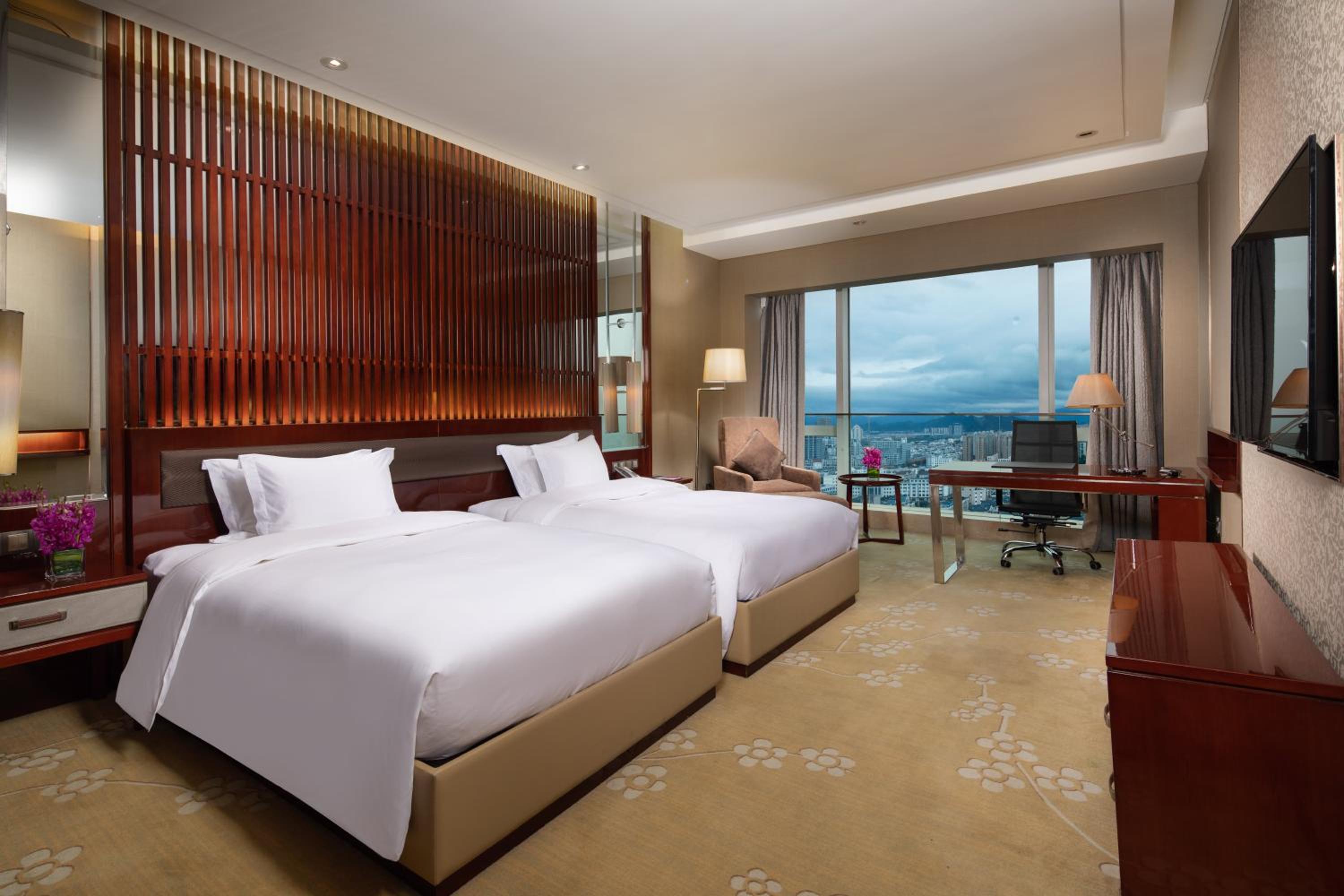 Premium Twin Room With Lounge Access photo 3