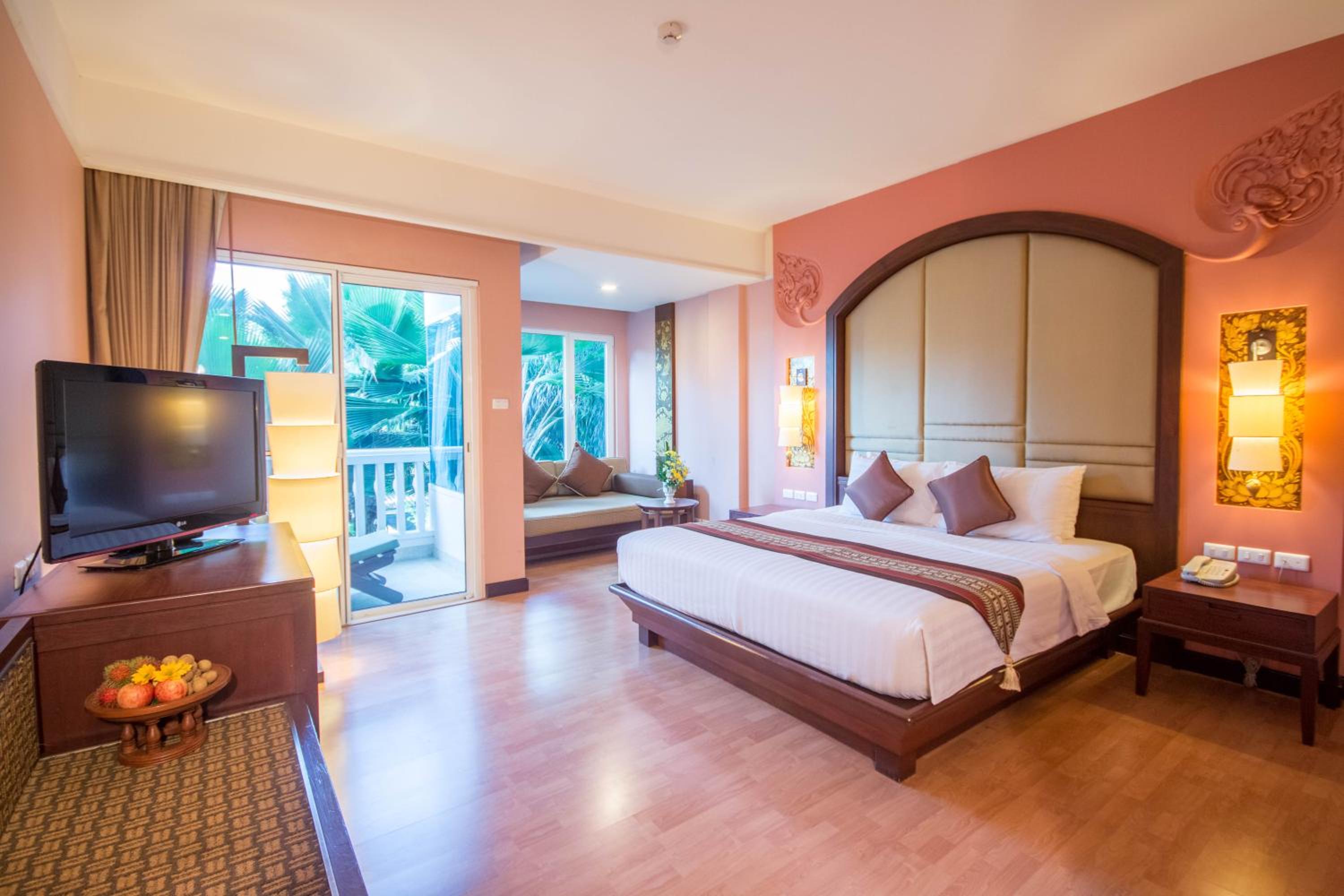 Deluxe Double Or Twin Room With Garden View