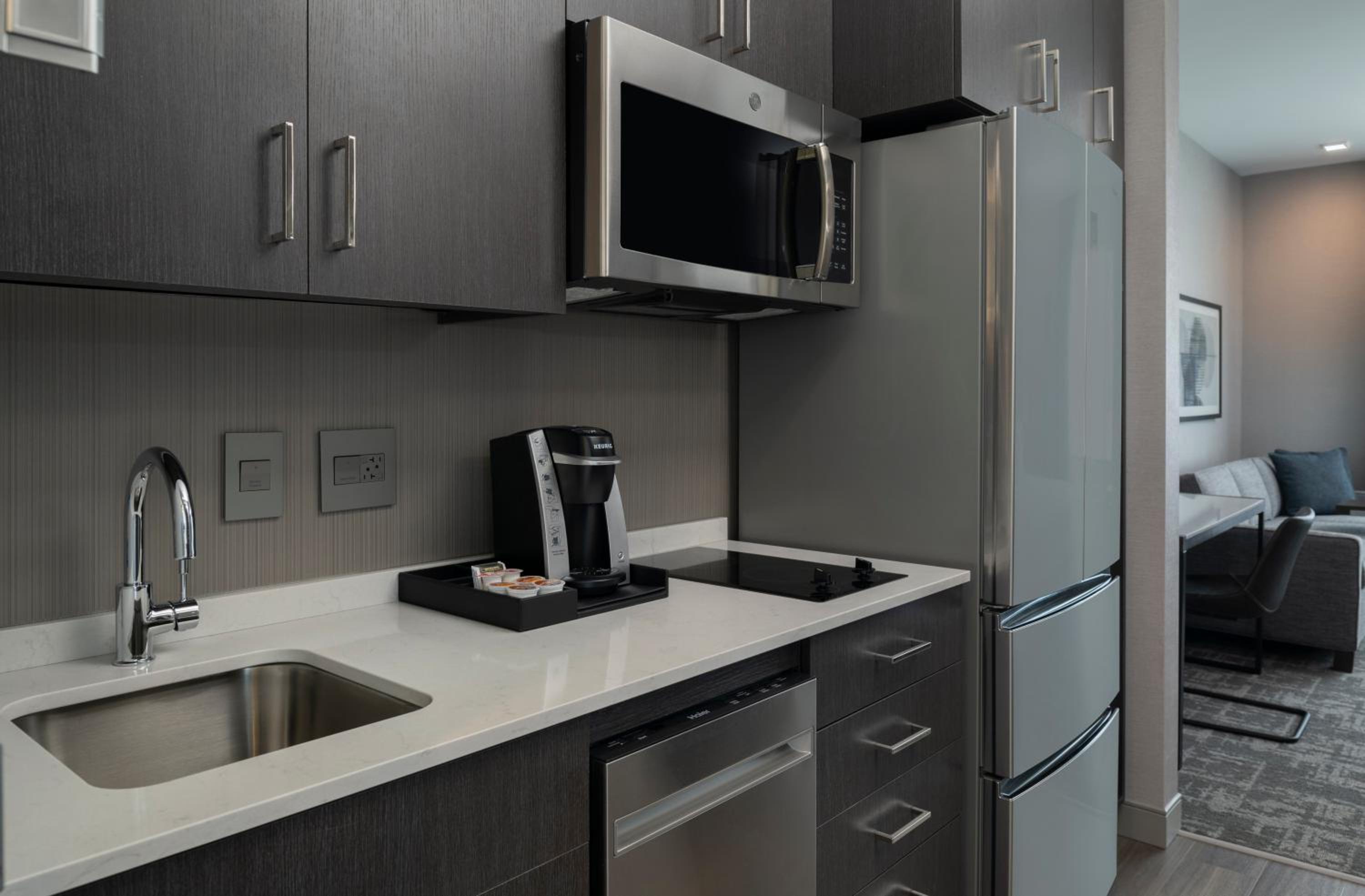King Studio Suite - Photo 5