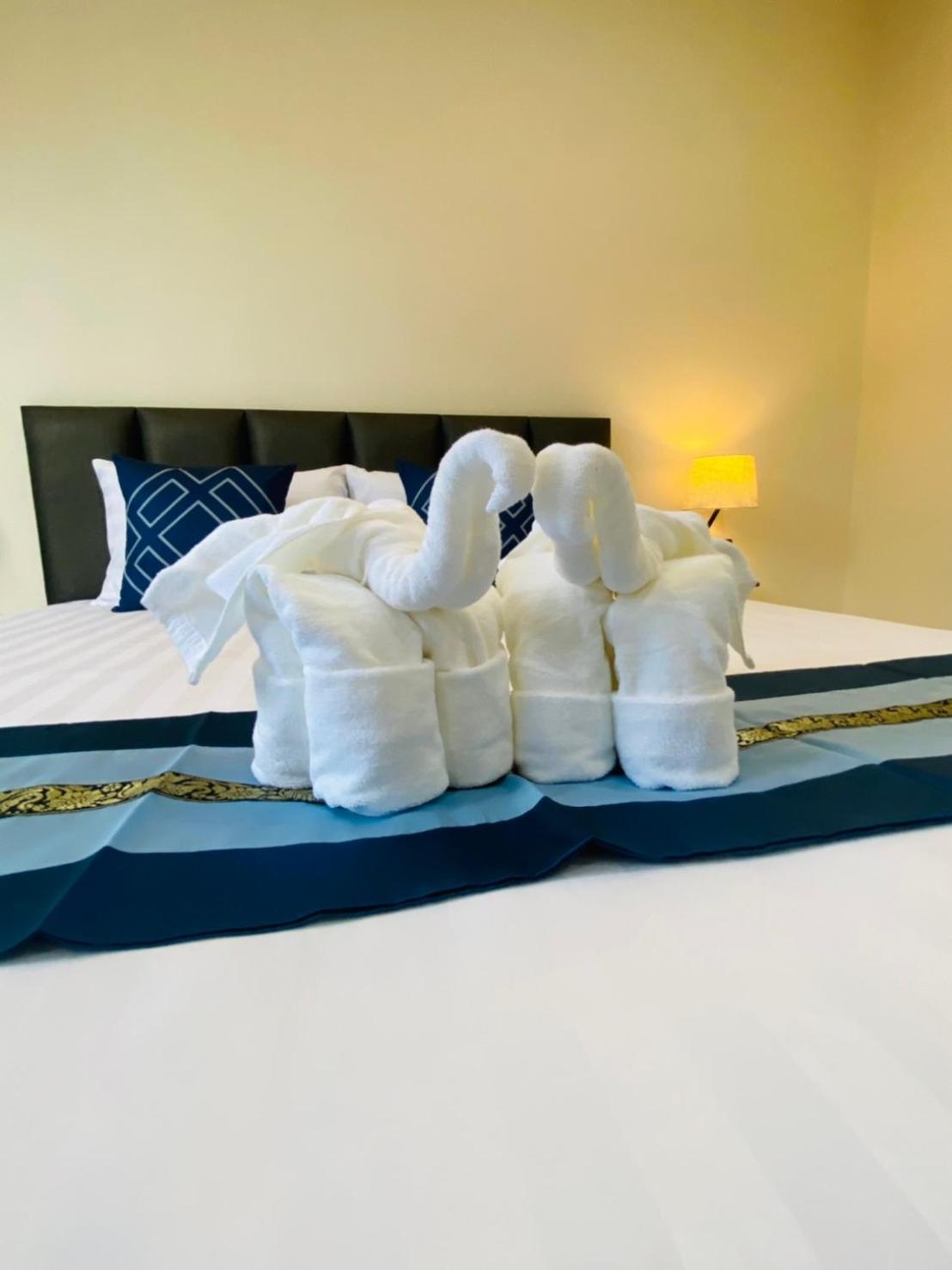 Deluxe Double Room - Photo 7