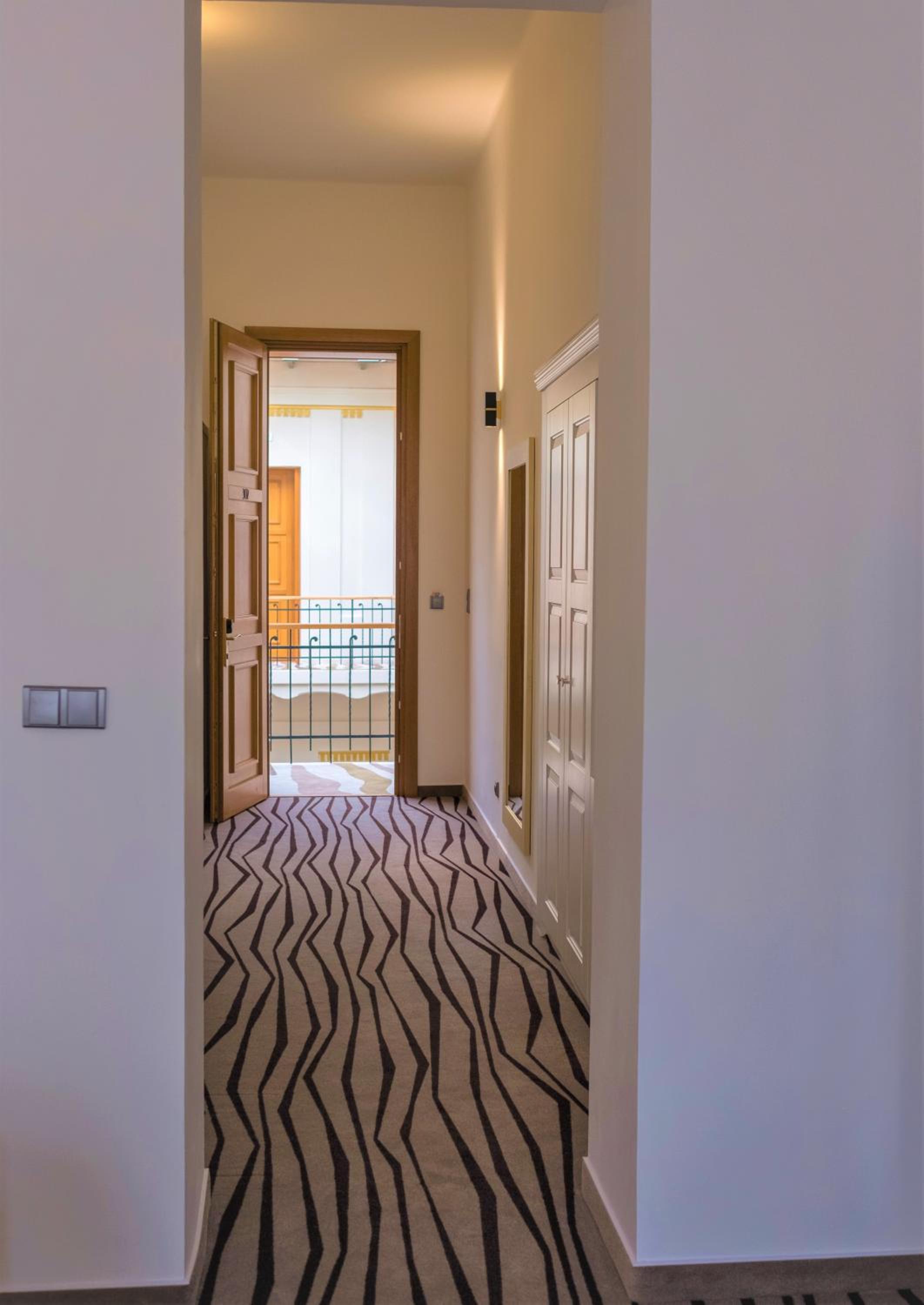 Deluxe Double Room with extra bed (2+2)  - Photo 3