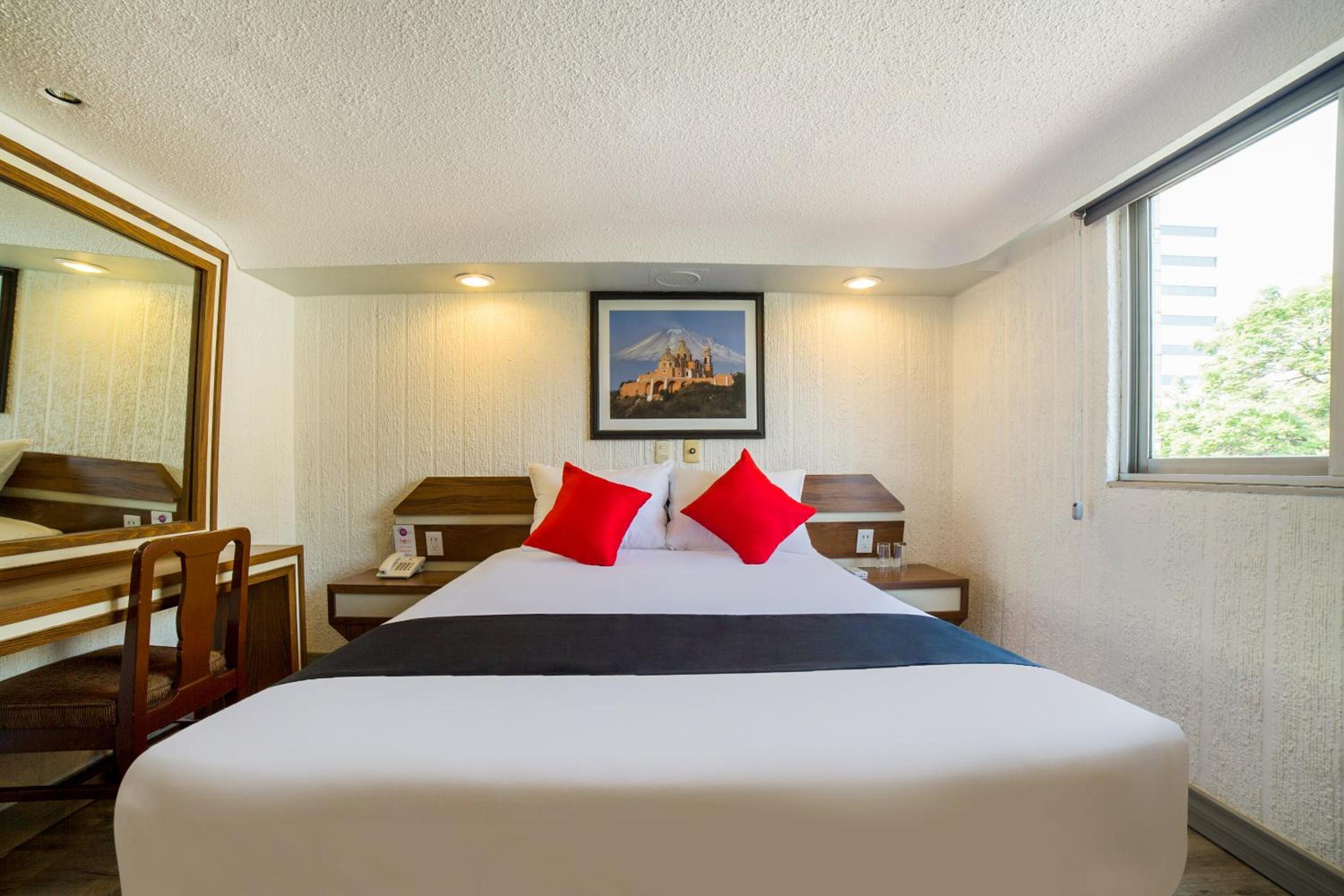 Standard Double Room - Photo 6