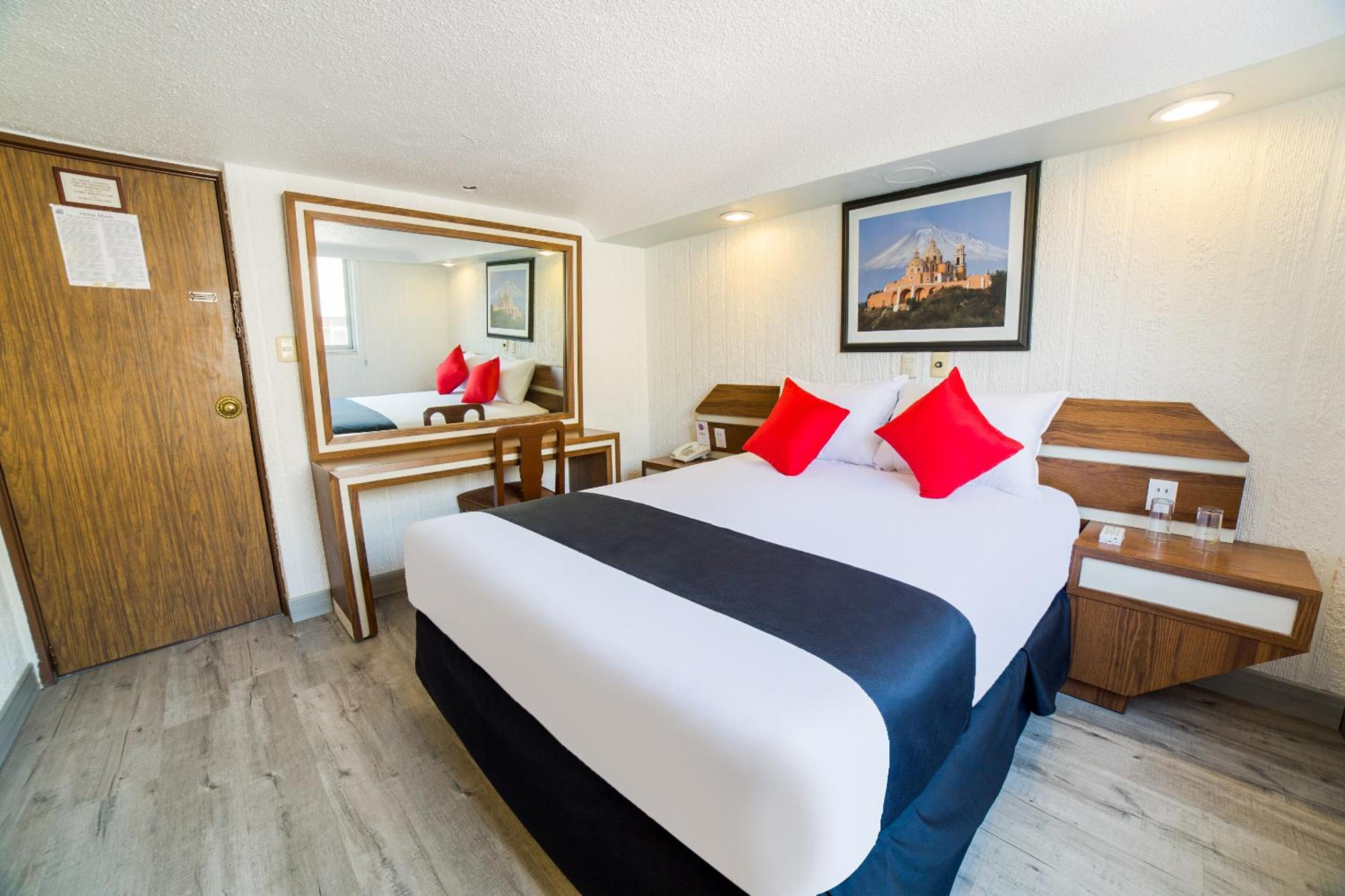 Standard Double Room - Photo 4