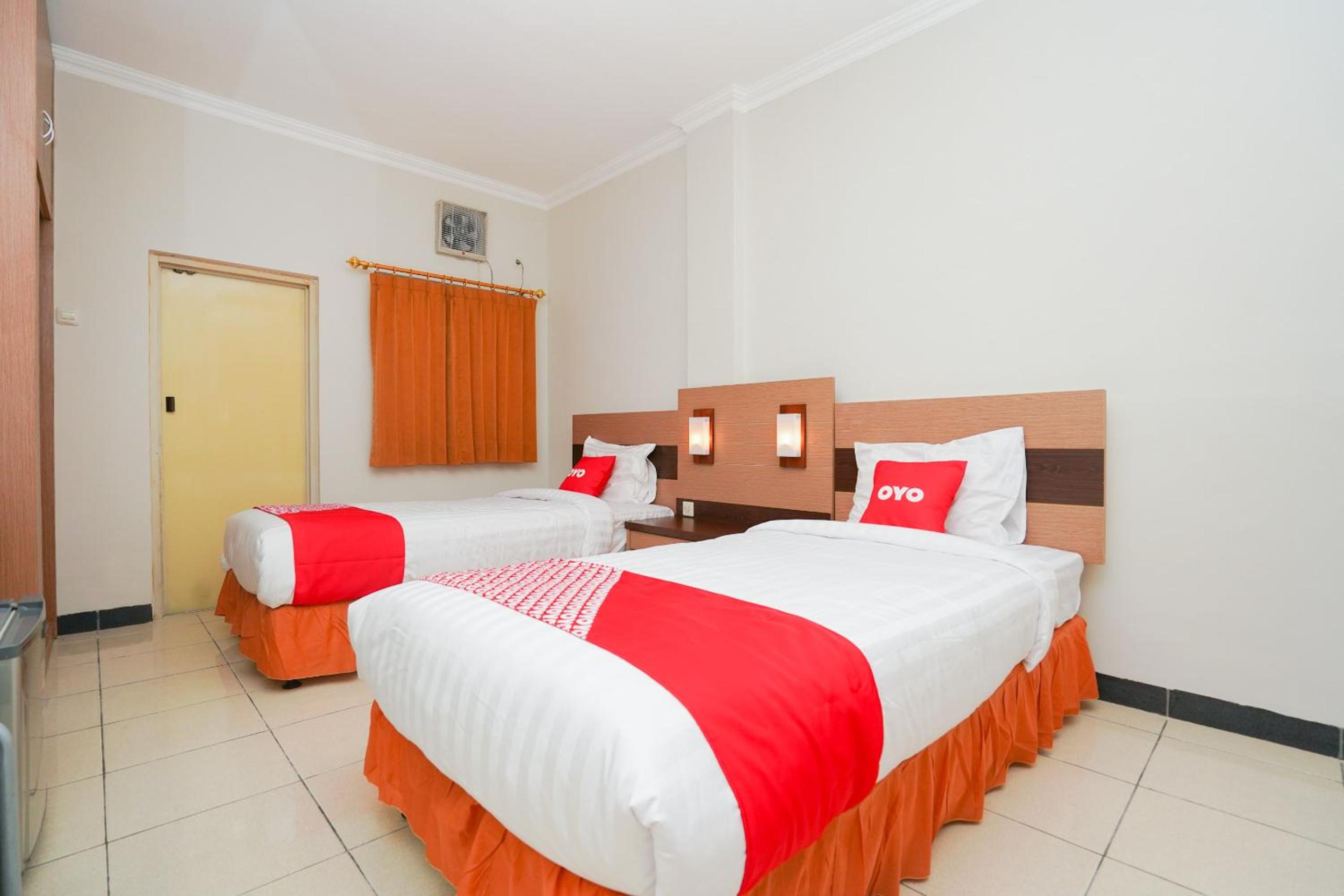 Delxue Twin Room