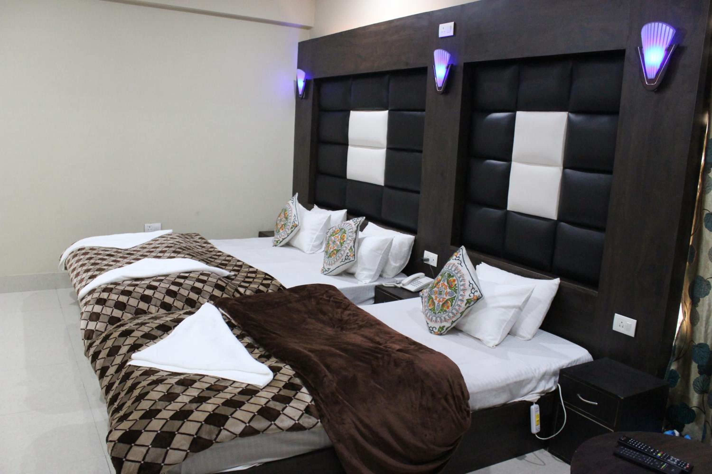 Deluxe Double Room - Photo 6