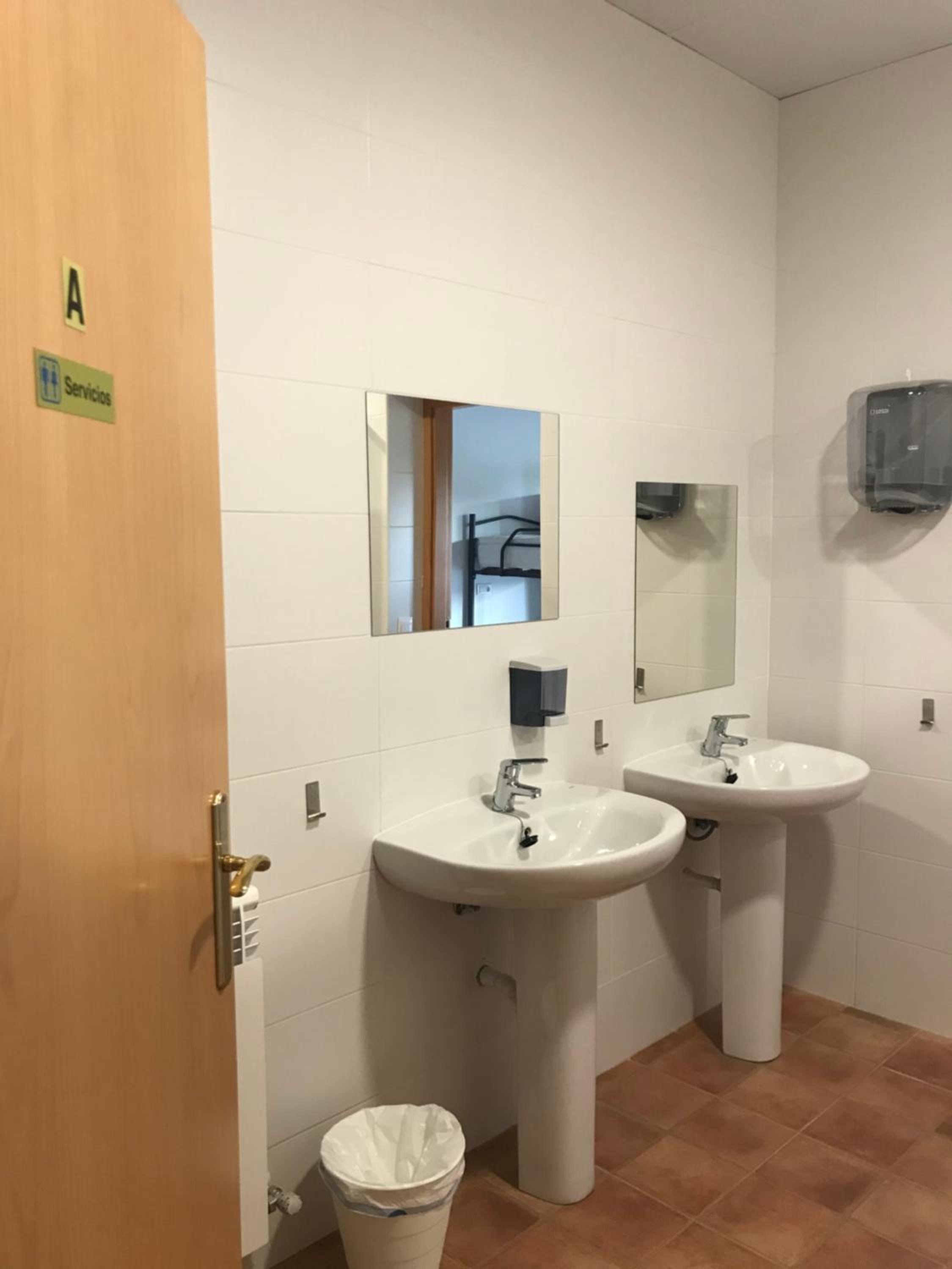 Family Room With Private Bathroom photo 2