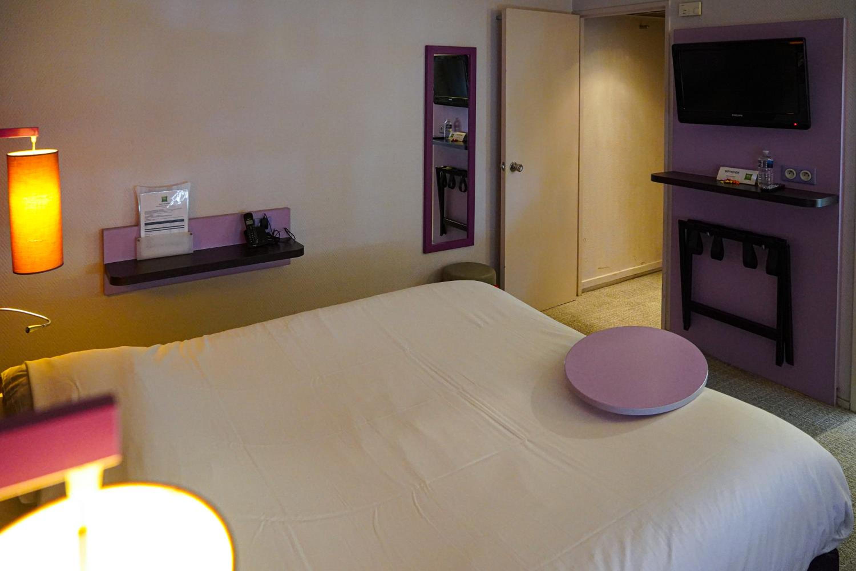 Standard Double Room - Photo 4