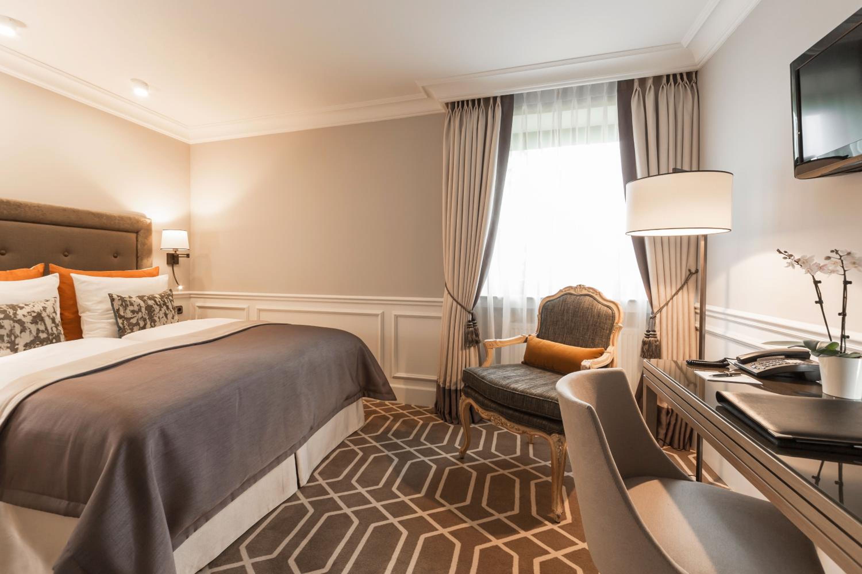 Superior Double Room - Photo 6