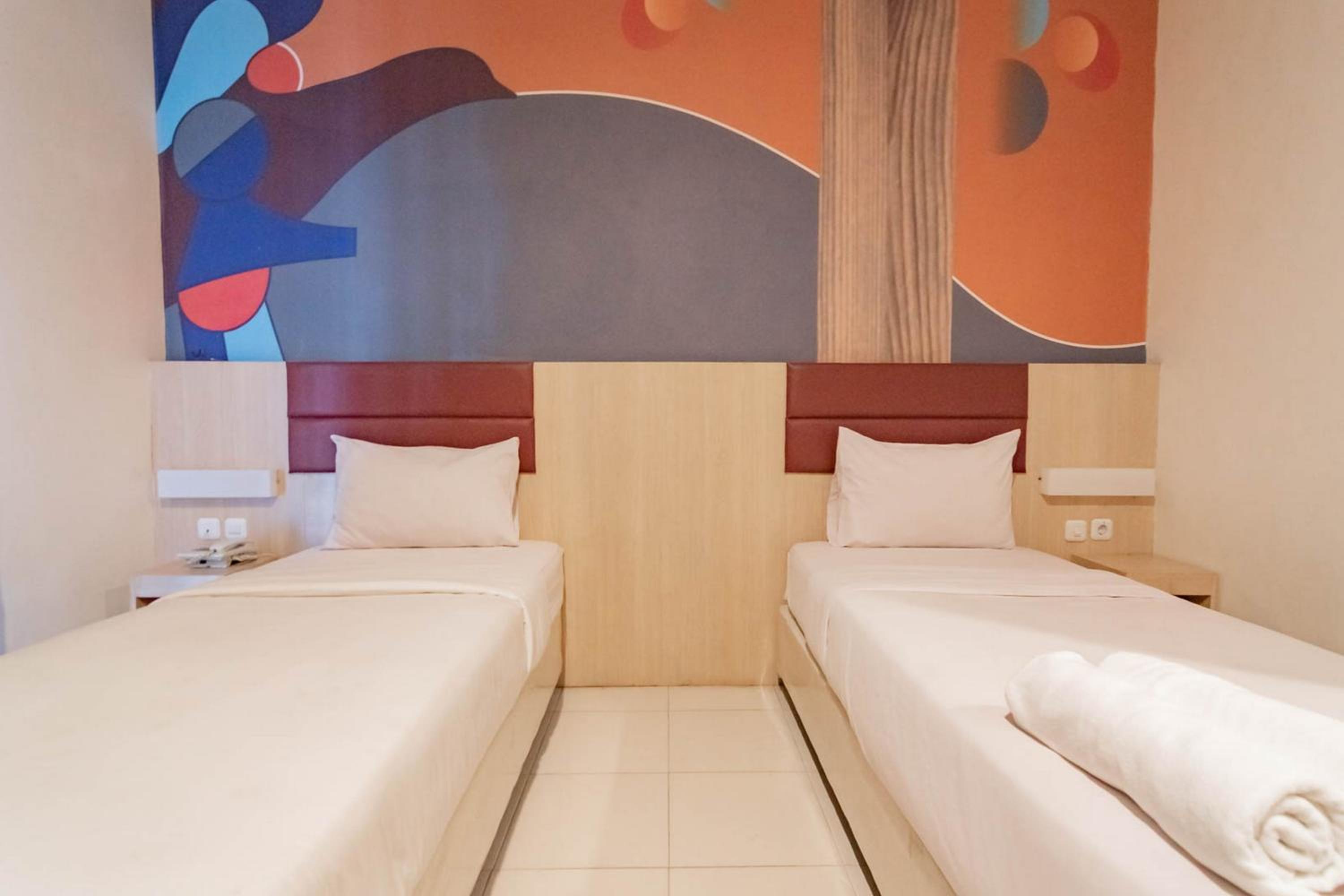 Deluxe Twin Room - Photo 5