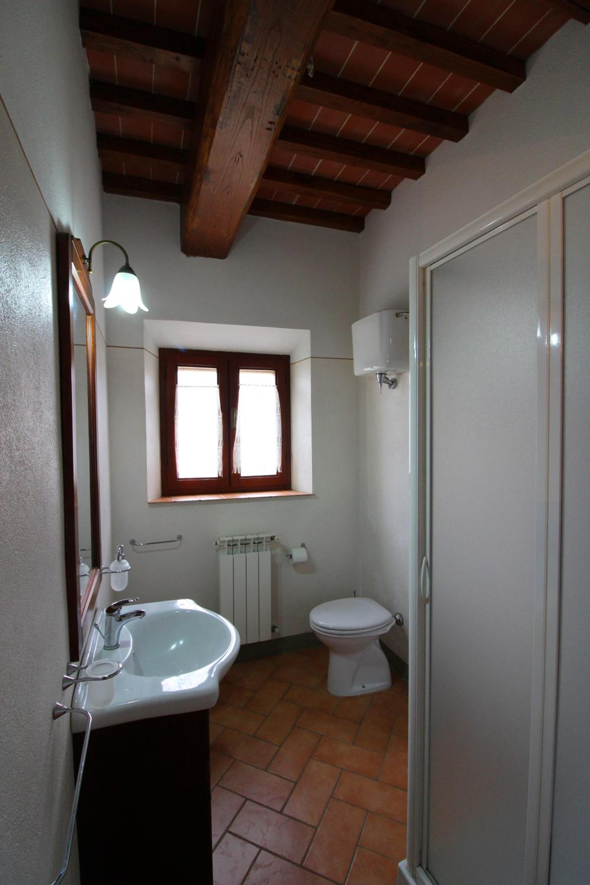 Seven-Bedroom Villa on Two Floors photo 2