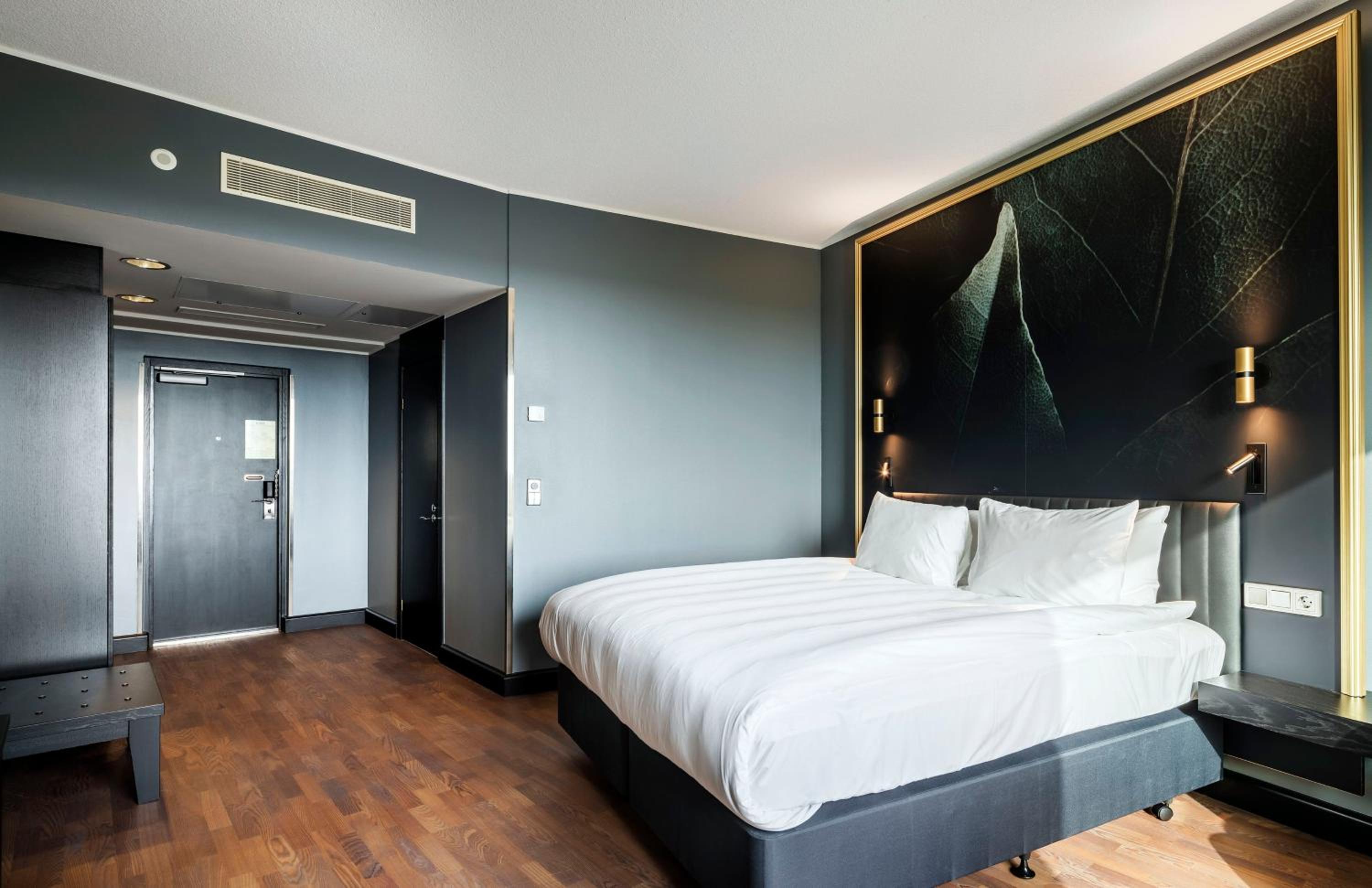 Premium King Room with Sofa Bed