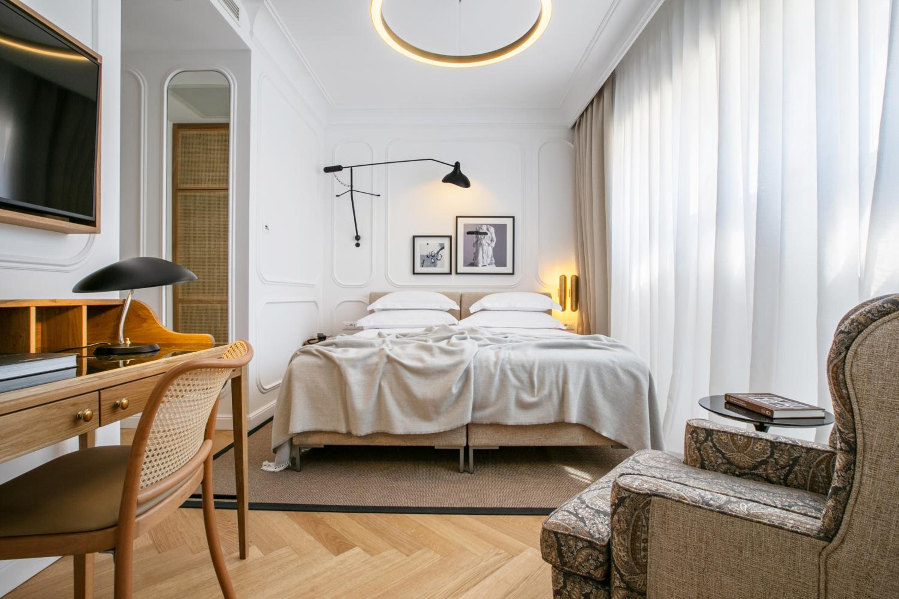 Superior Room - Photo 3