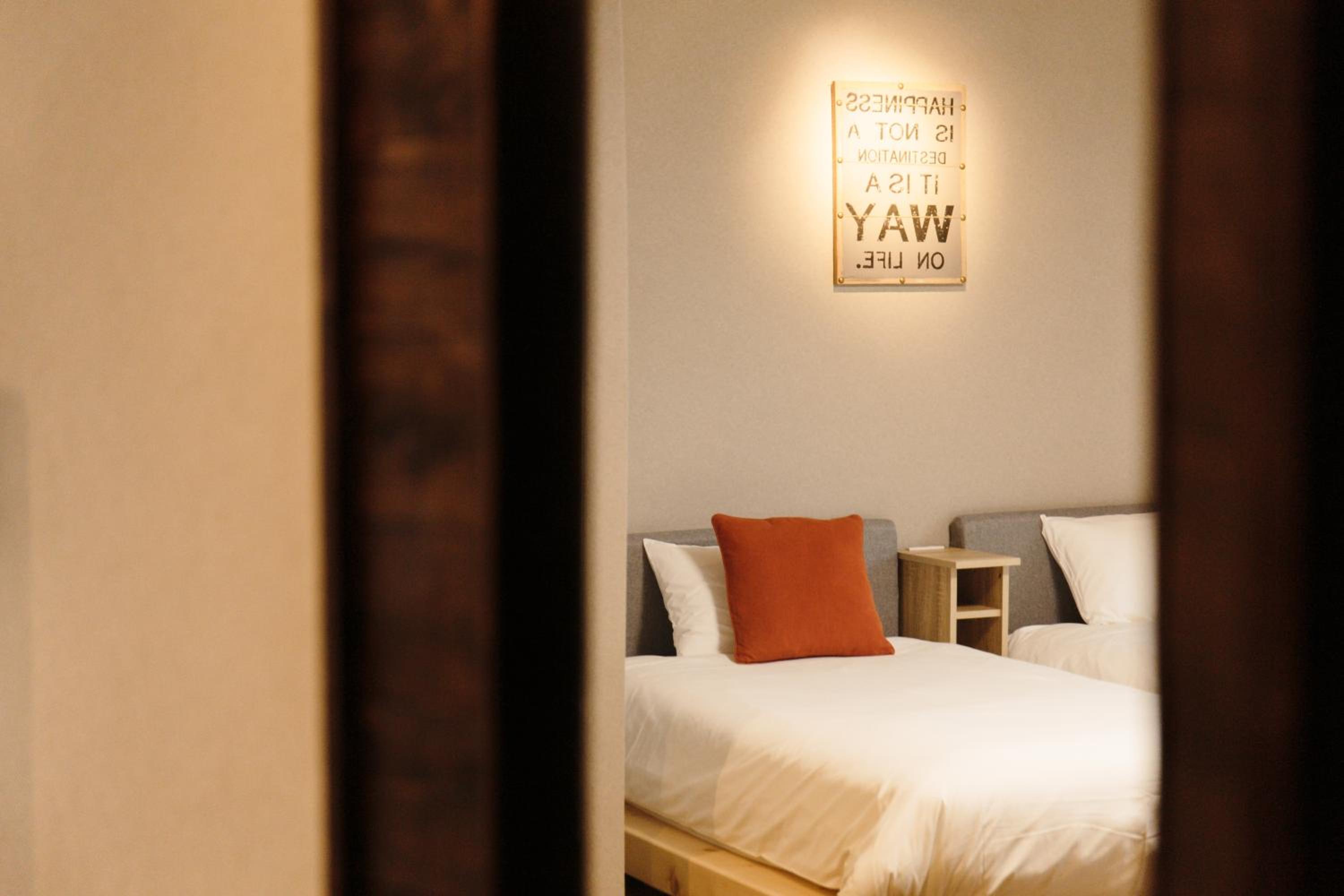 Quadruple Room - Photo 22