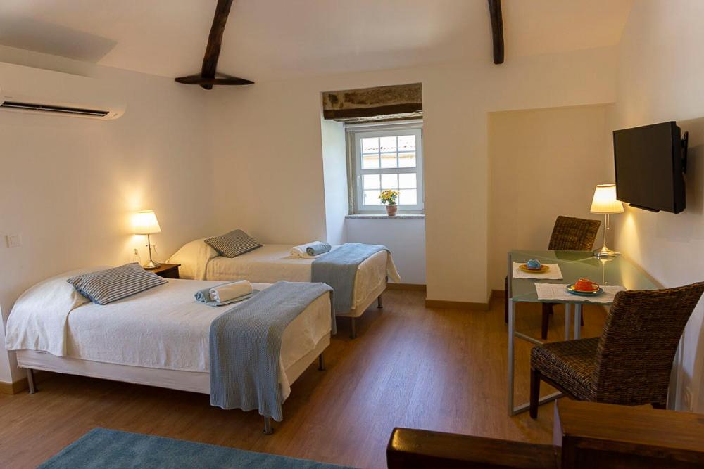 Double Room with Park View - Photo 1