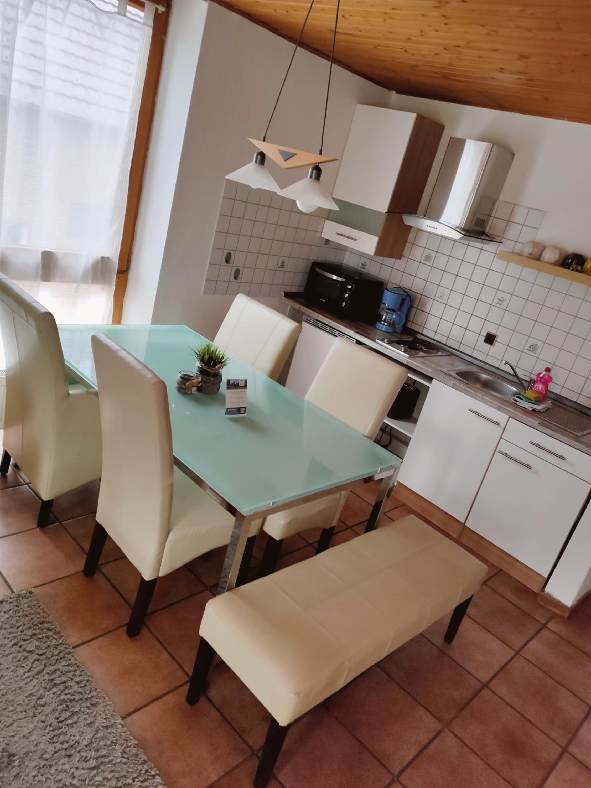 Two-Bedroom Apartment (Wohnung 1) - Photo 2