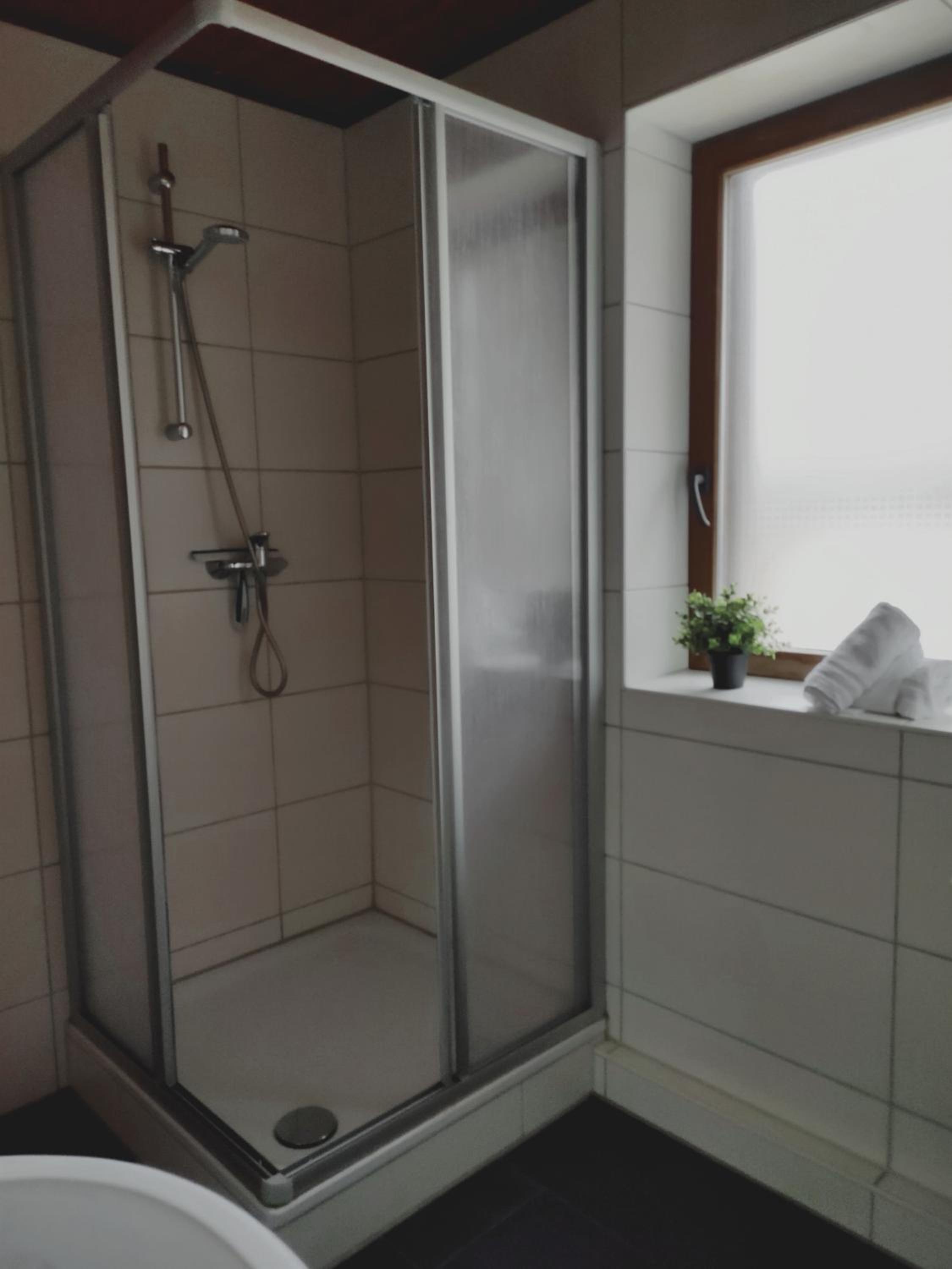 Two-Bedroom Apartment (Wohnung 1) - Photo 7