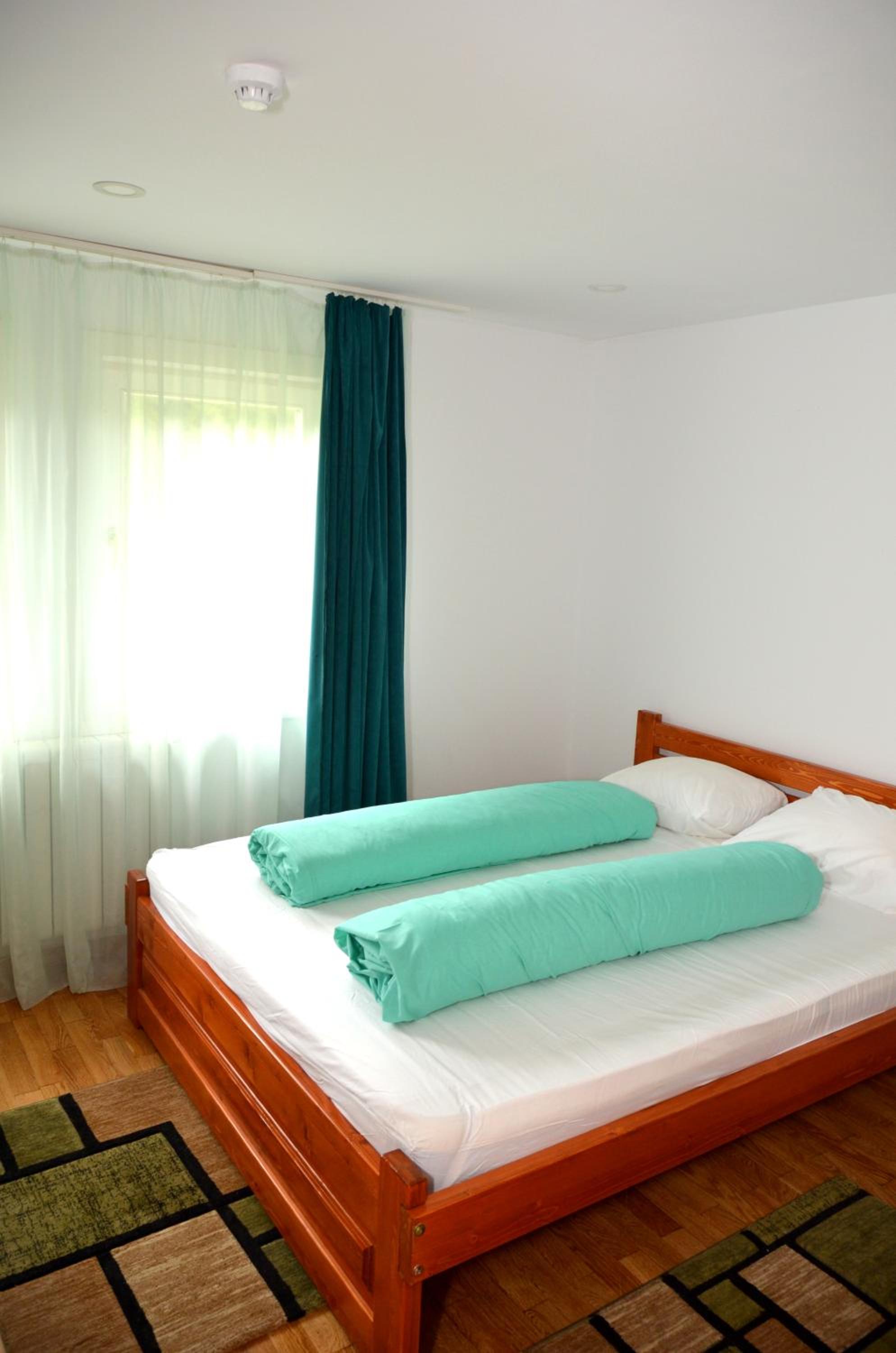 Three-Bedroom Villa - Photo 10