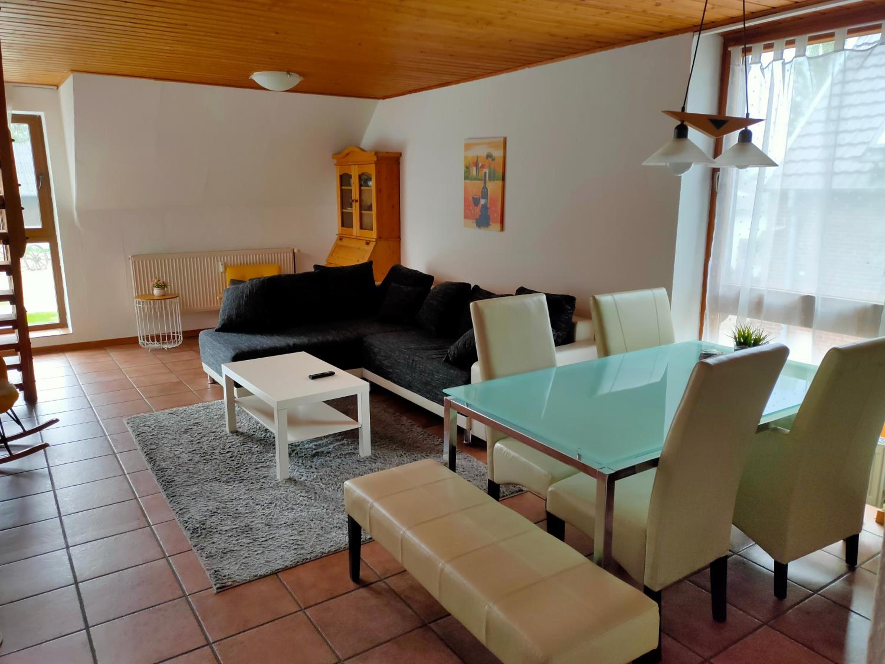 Two-Bedroom Apartment (Wohnung 1) - Photo 1