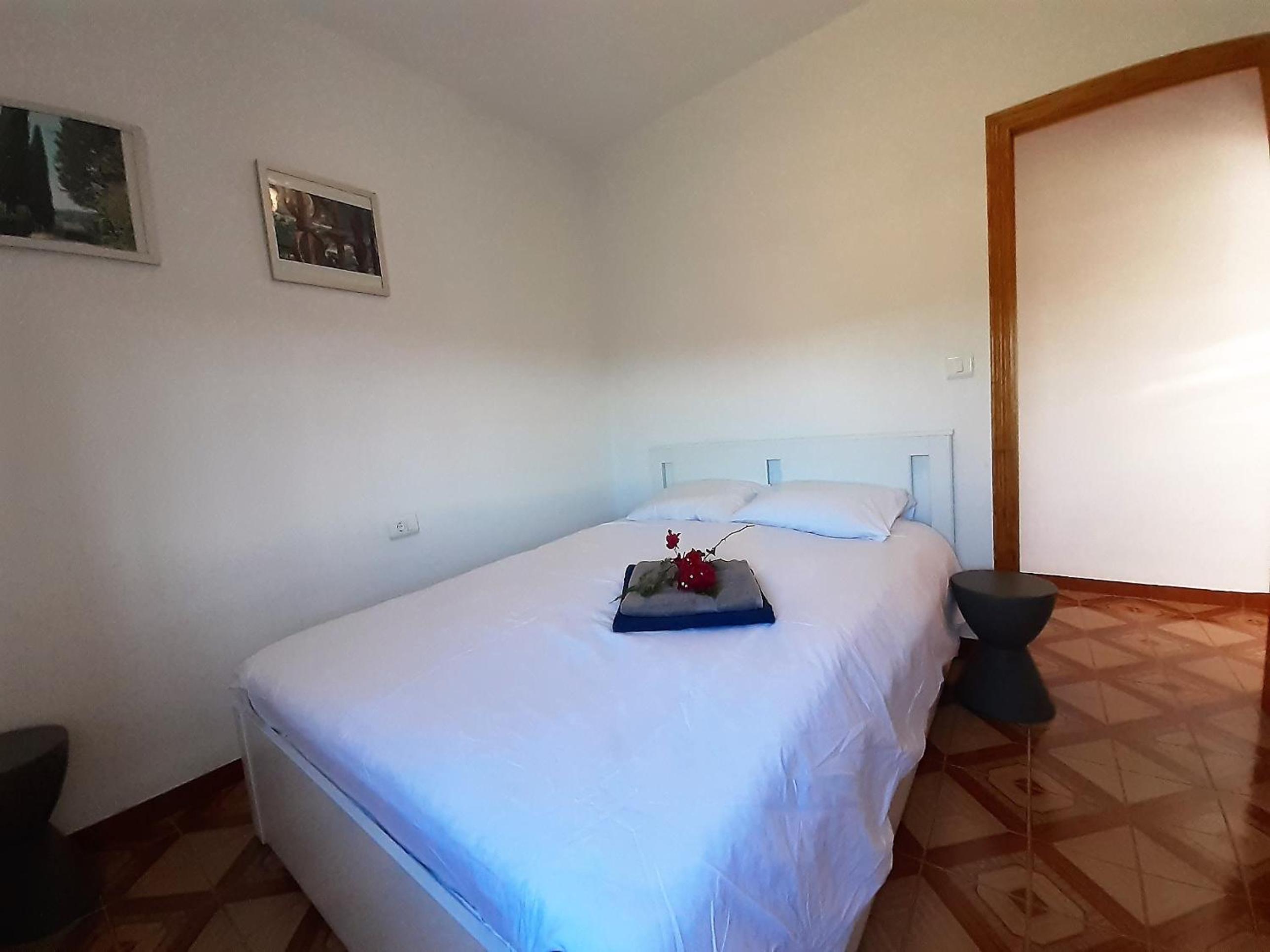 Standard Double Room with Shared Bathroom