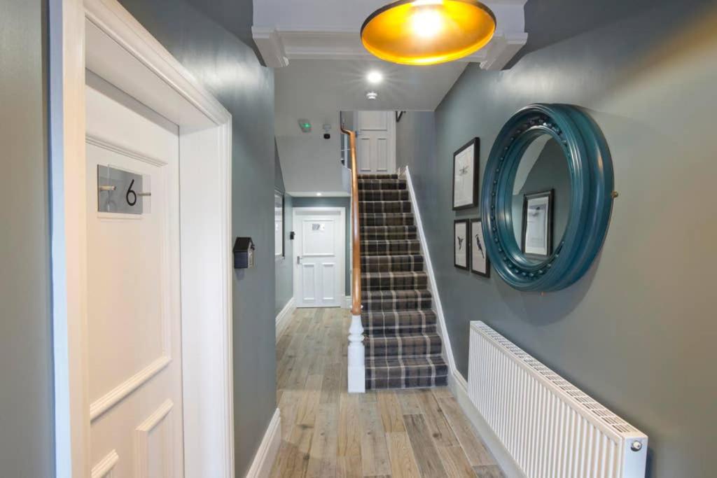 One-Bedroom Apartment - Photo 19